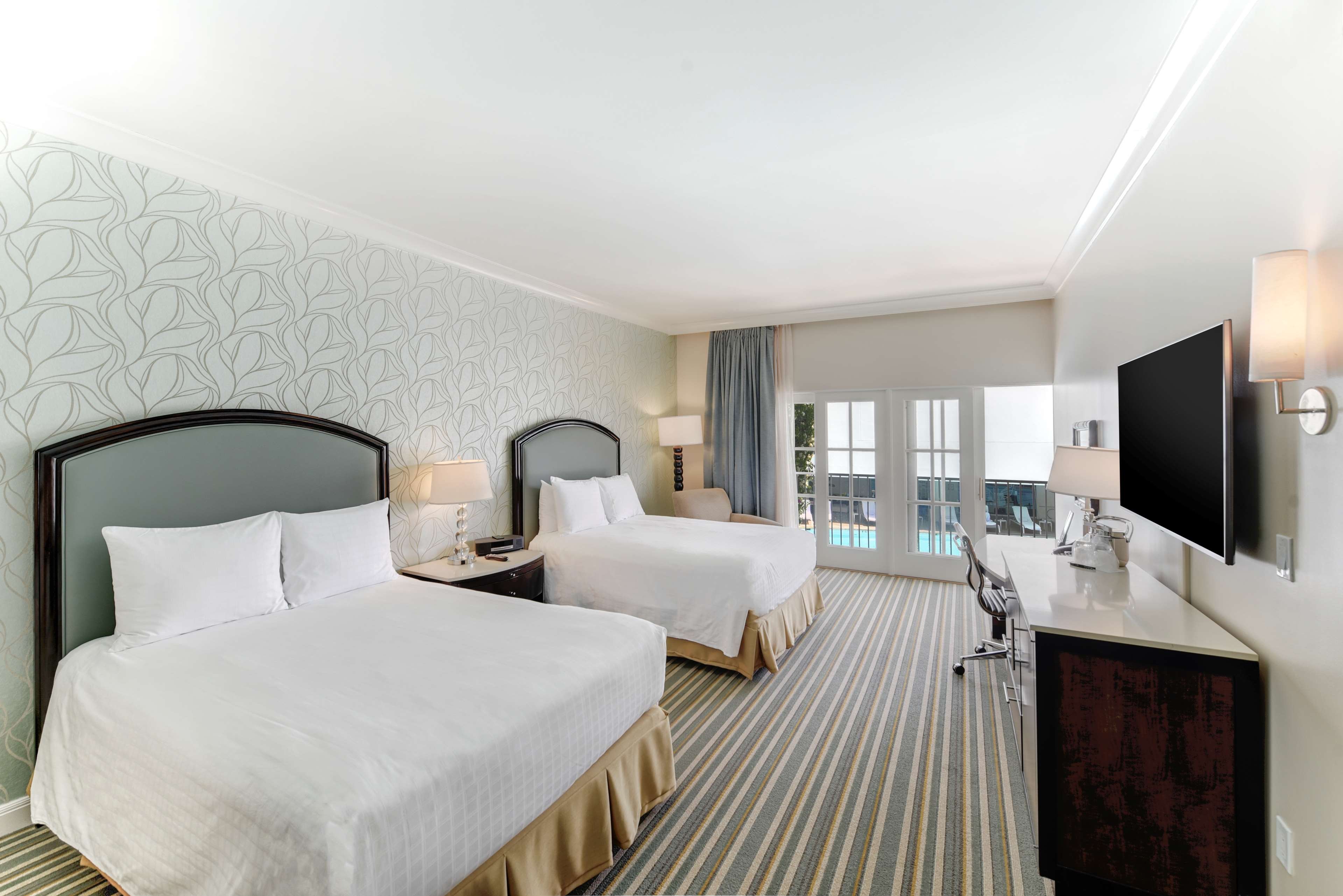 The Beverly Hilton by null