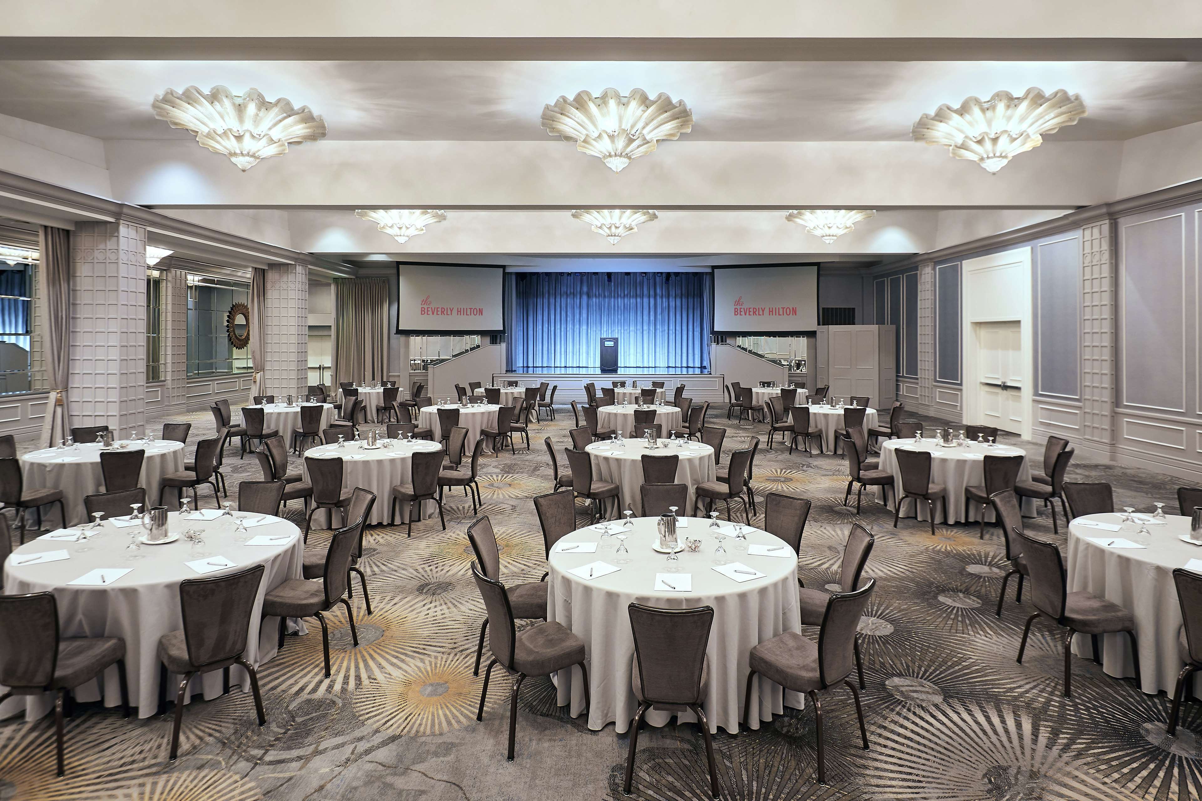 The Beverly Hilton by null