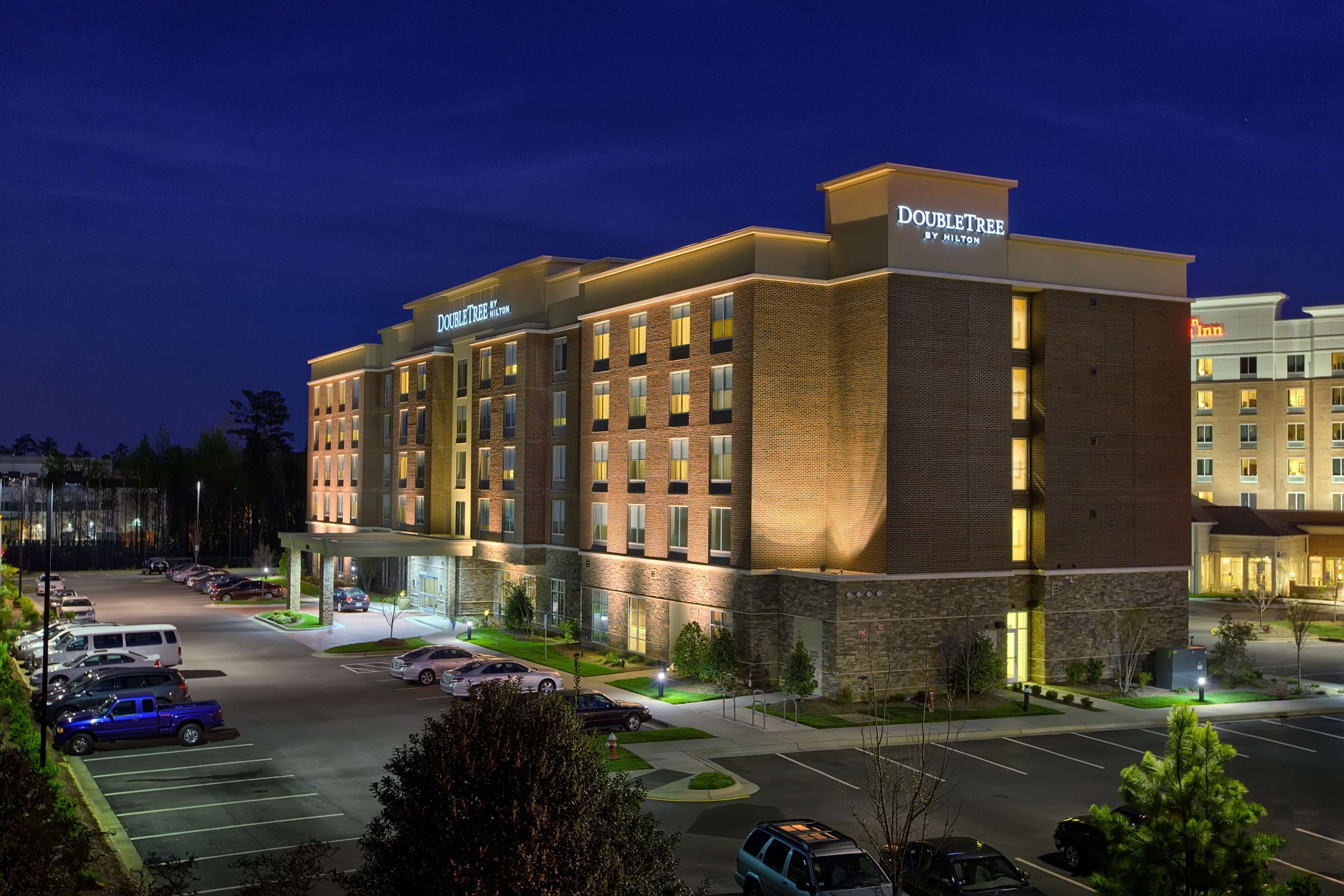 DoubleTree by Hilton Hotel Raleigh - Cary image