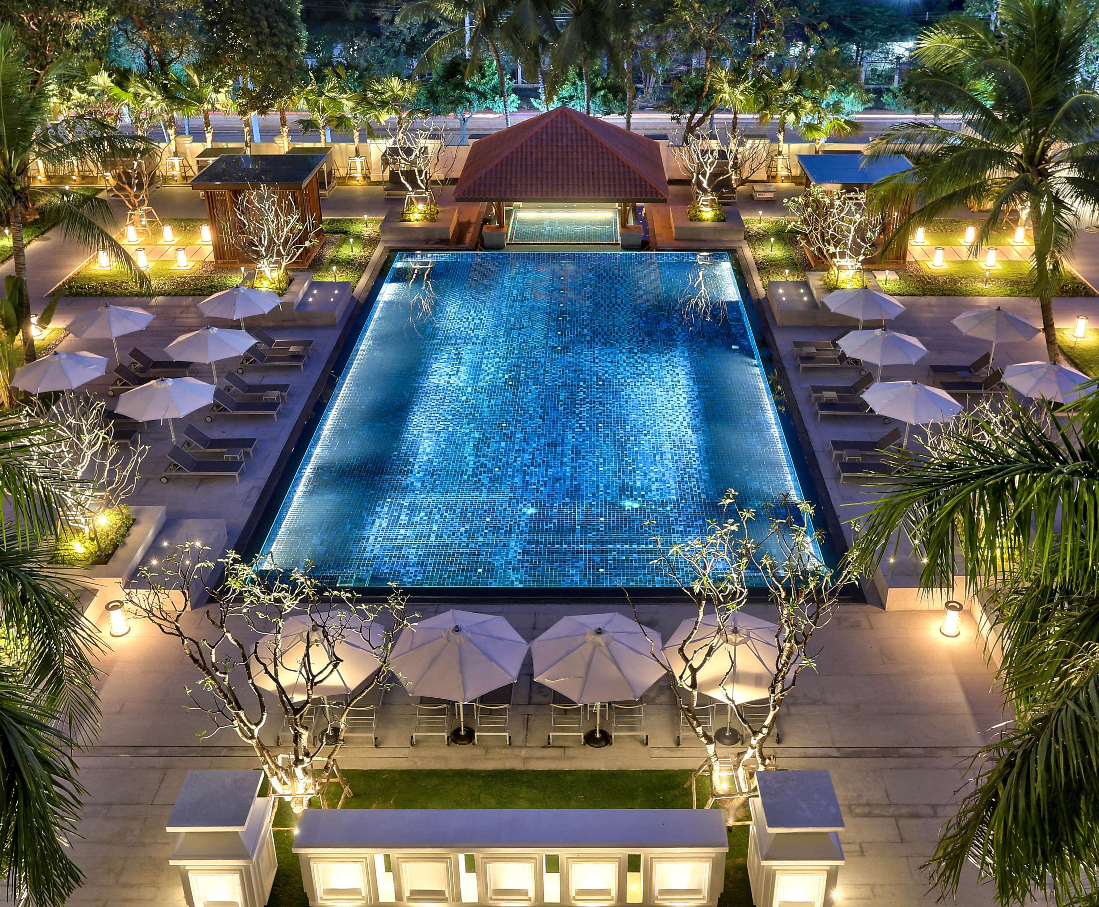 Mercure Mandalay Hill Resort by null