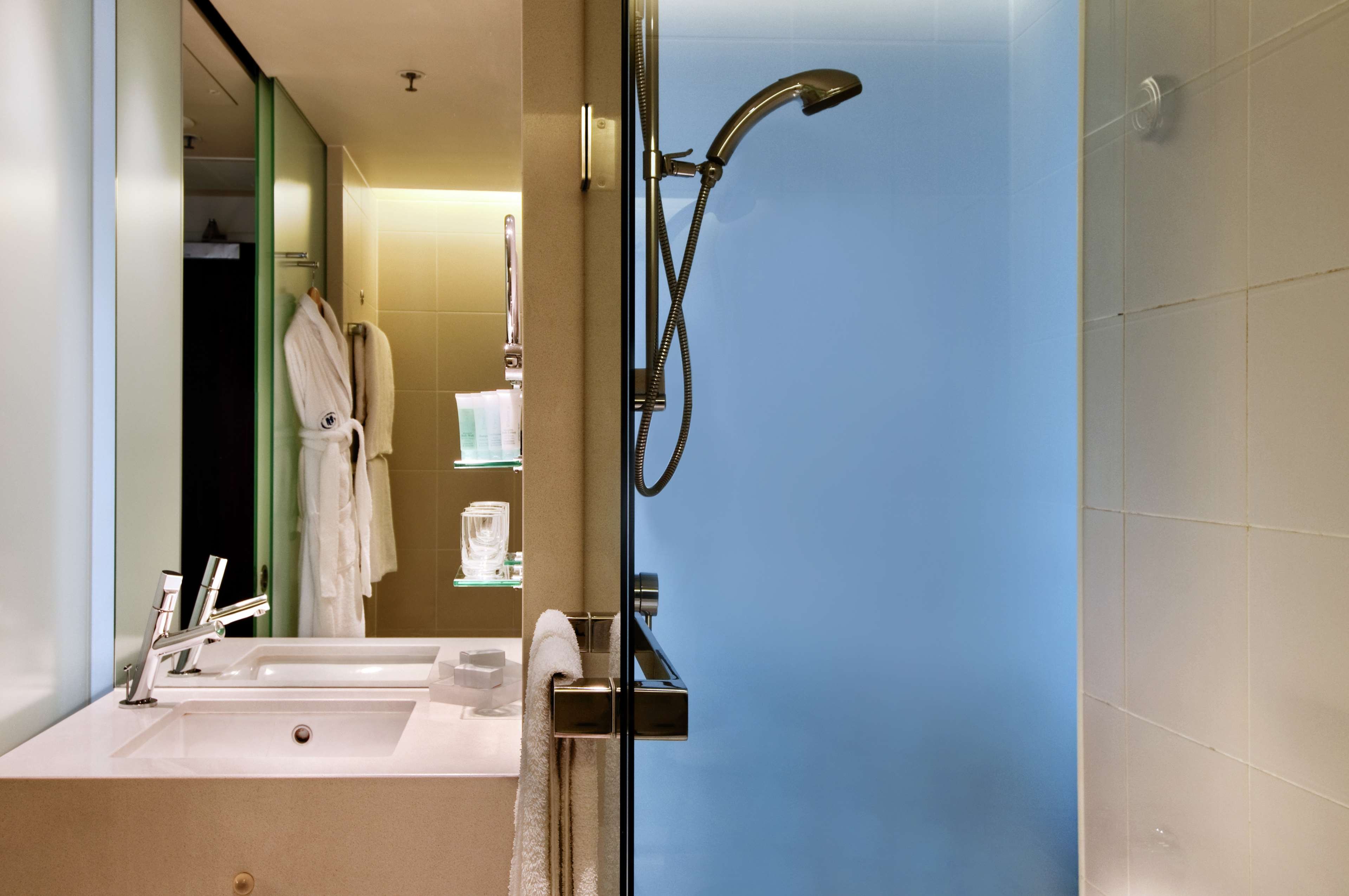 Hilton Sydney by null