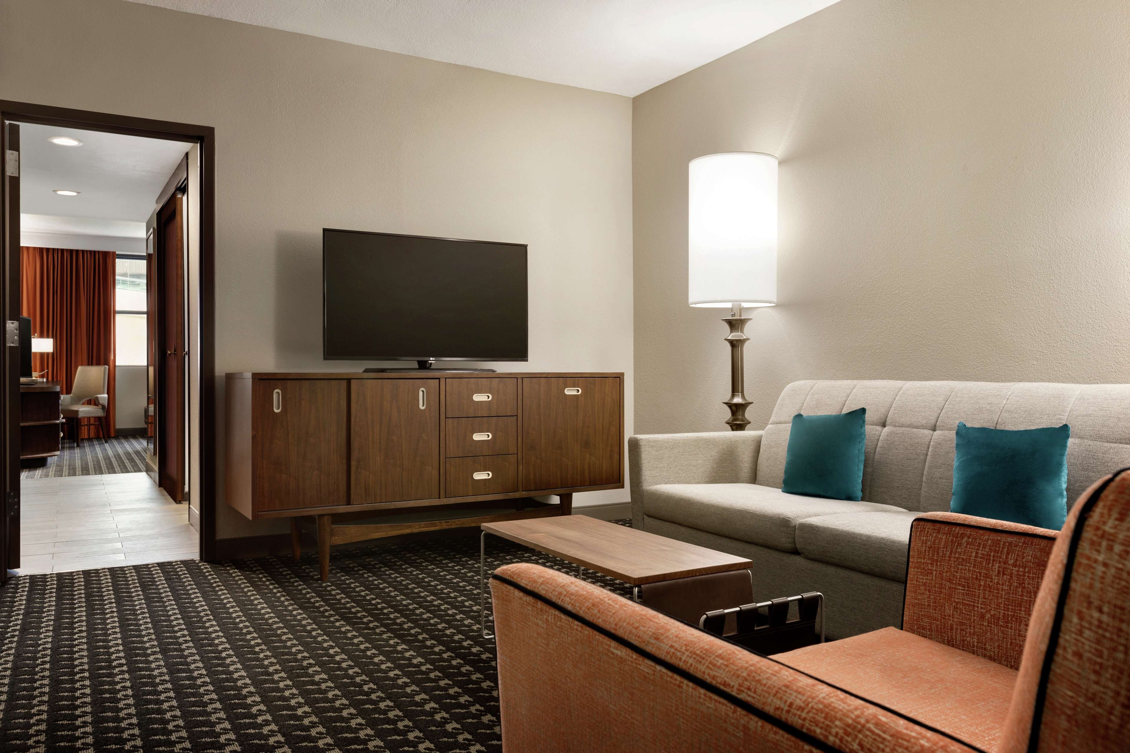 The American Hotel Atlanta Downtown, Tapestry Collection by Hilton by null