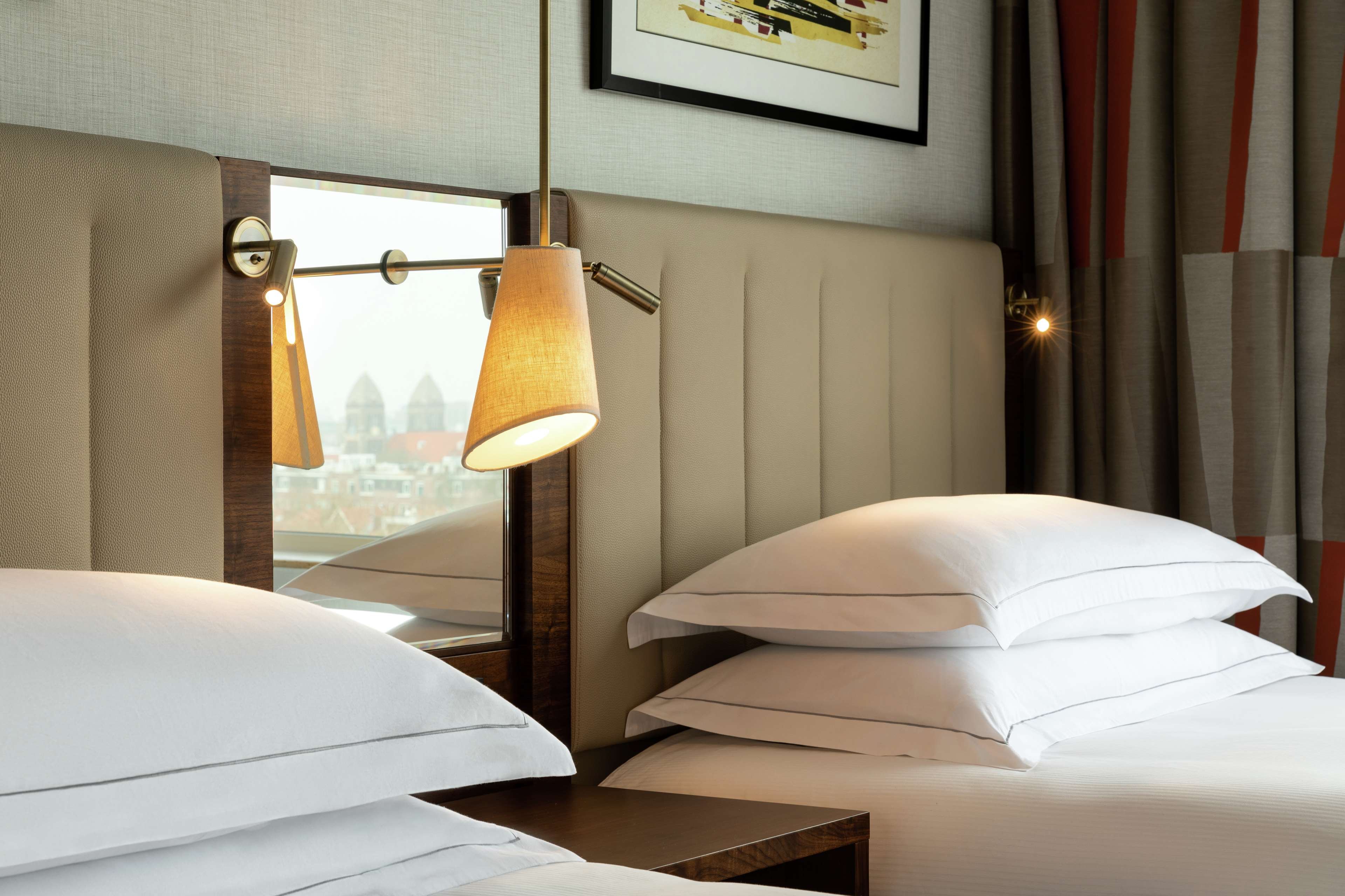 Hilton Amsterdam by null