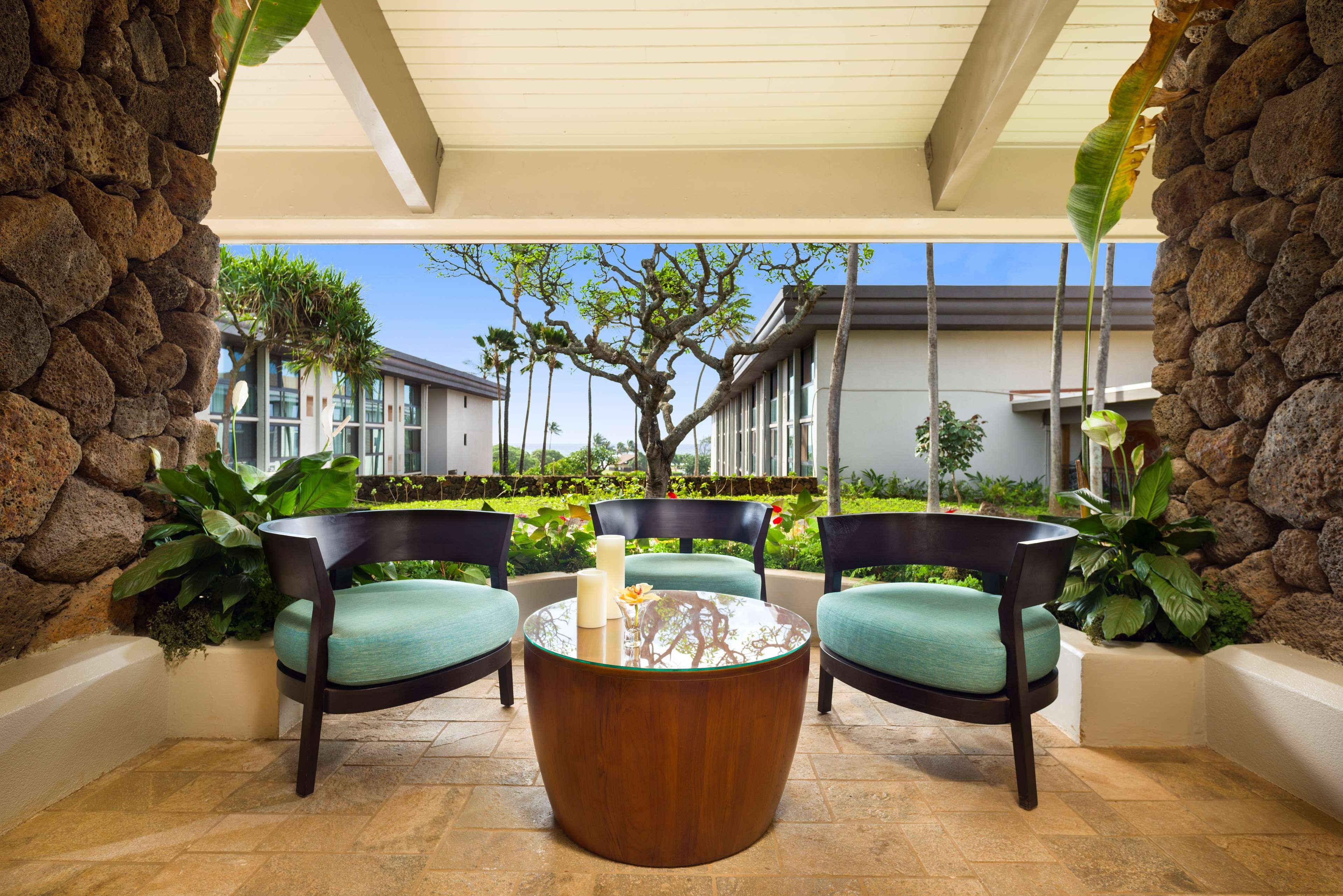 Aston Aloha Beach Hotel by null