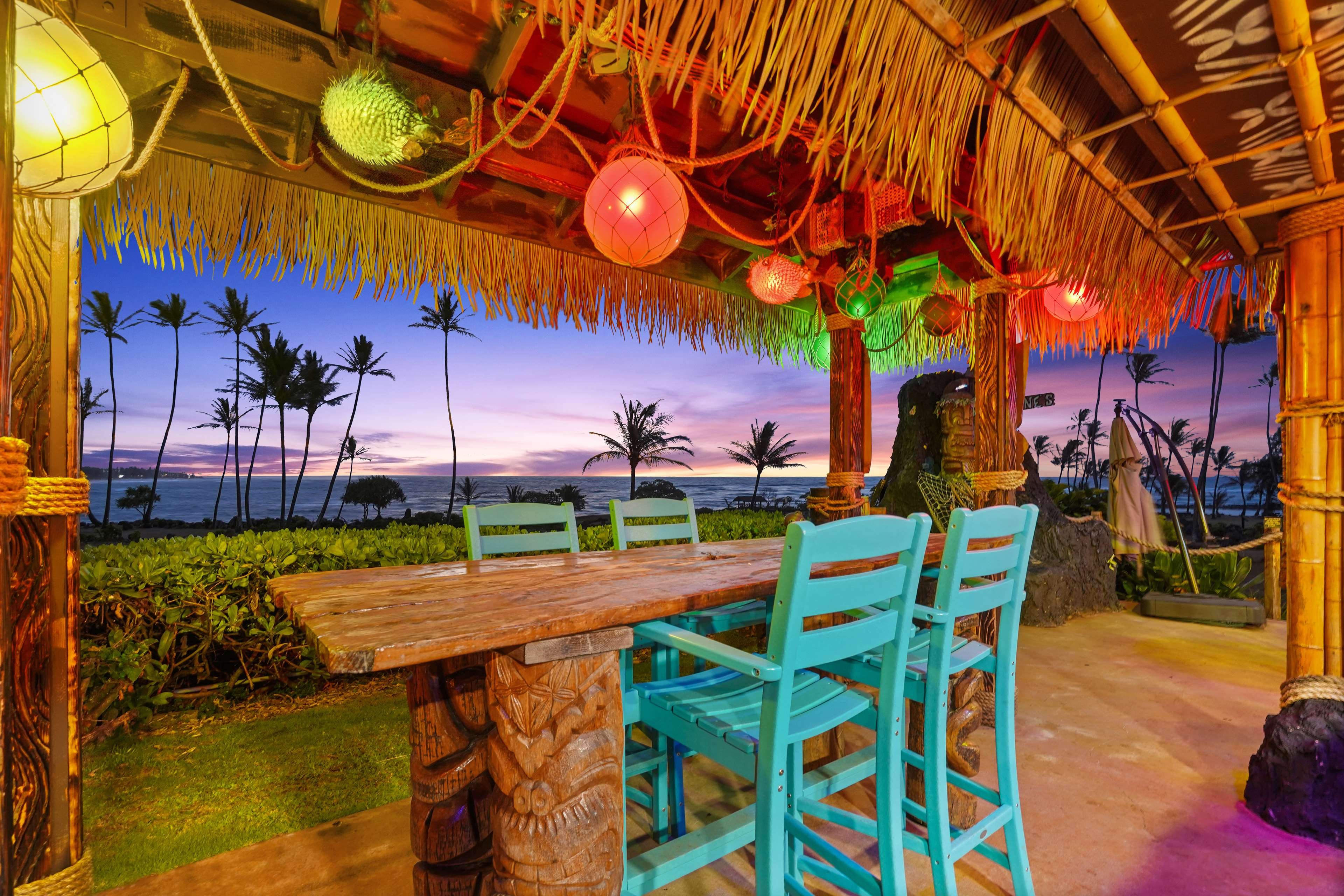Aston Aloha Beach Hotel by null