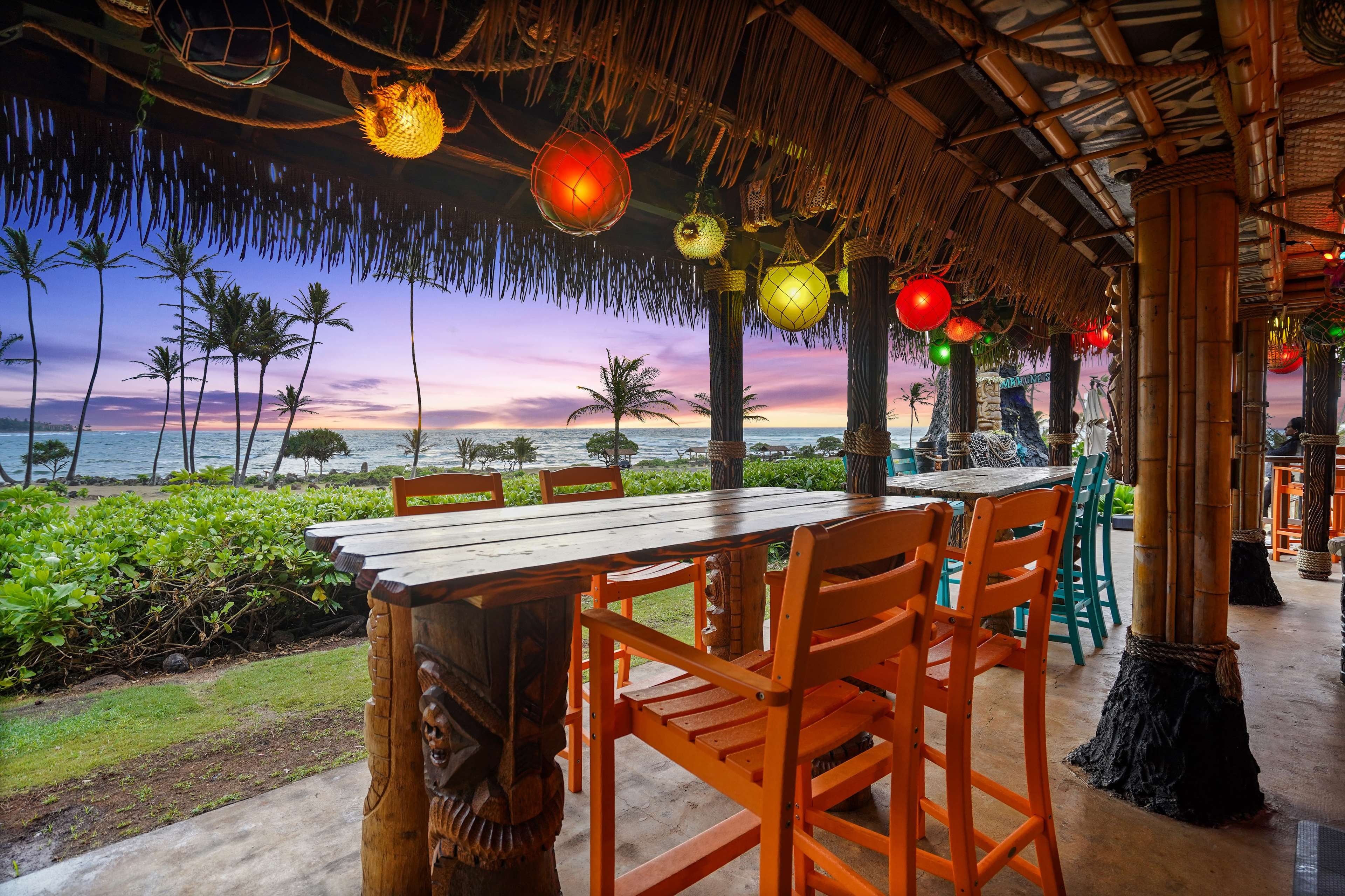 Aston Aloha Beach Hotel by null