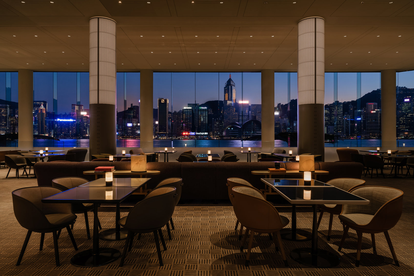 Regent Hong Kong - 5-Star Luxury Hotels by null