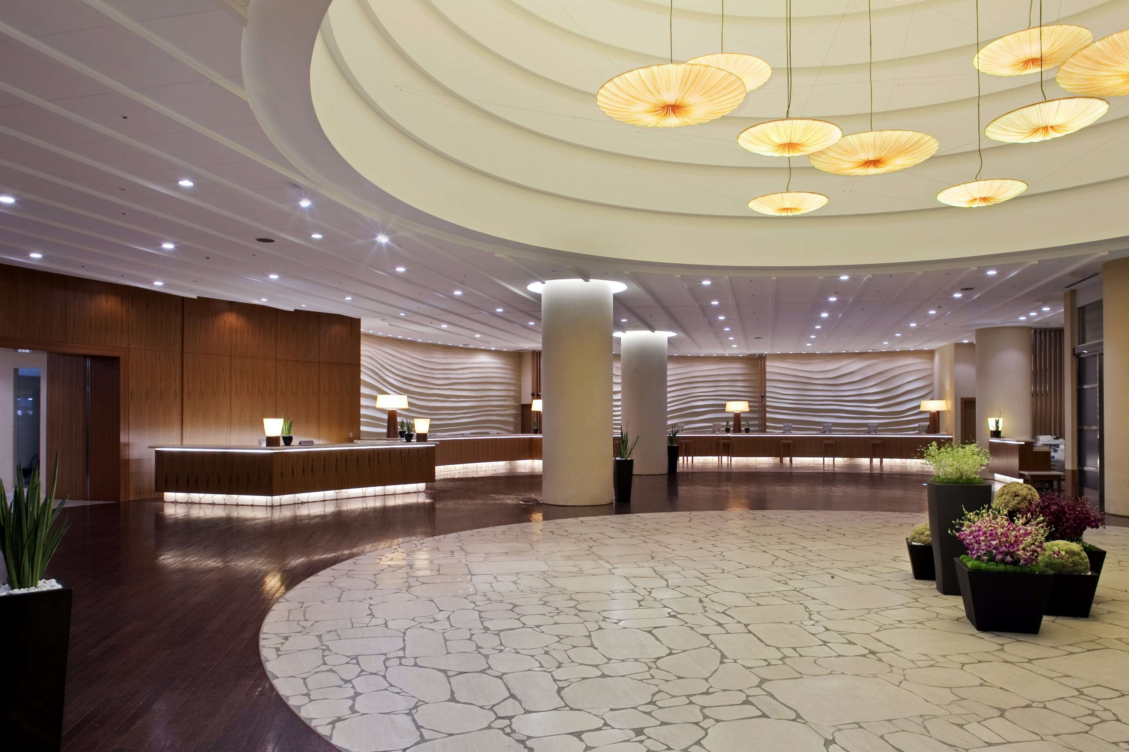 Hilton Fukuoka Sea Hawk by null