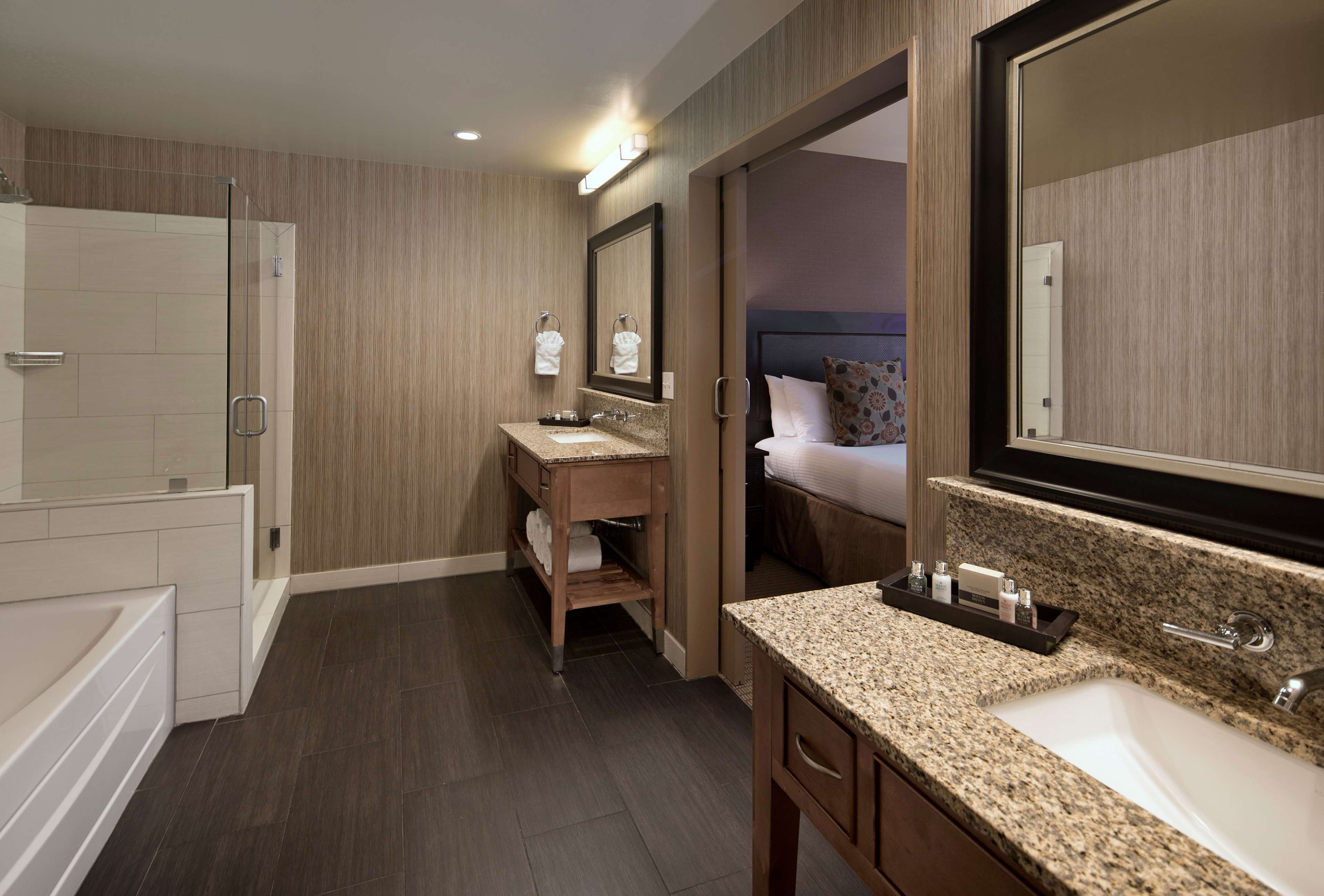 Jamaica Bay Inn Marina Del Rey, Tapestry Collection by Hilton by null