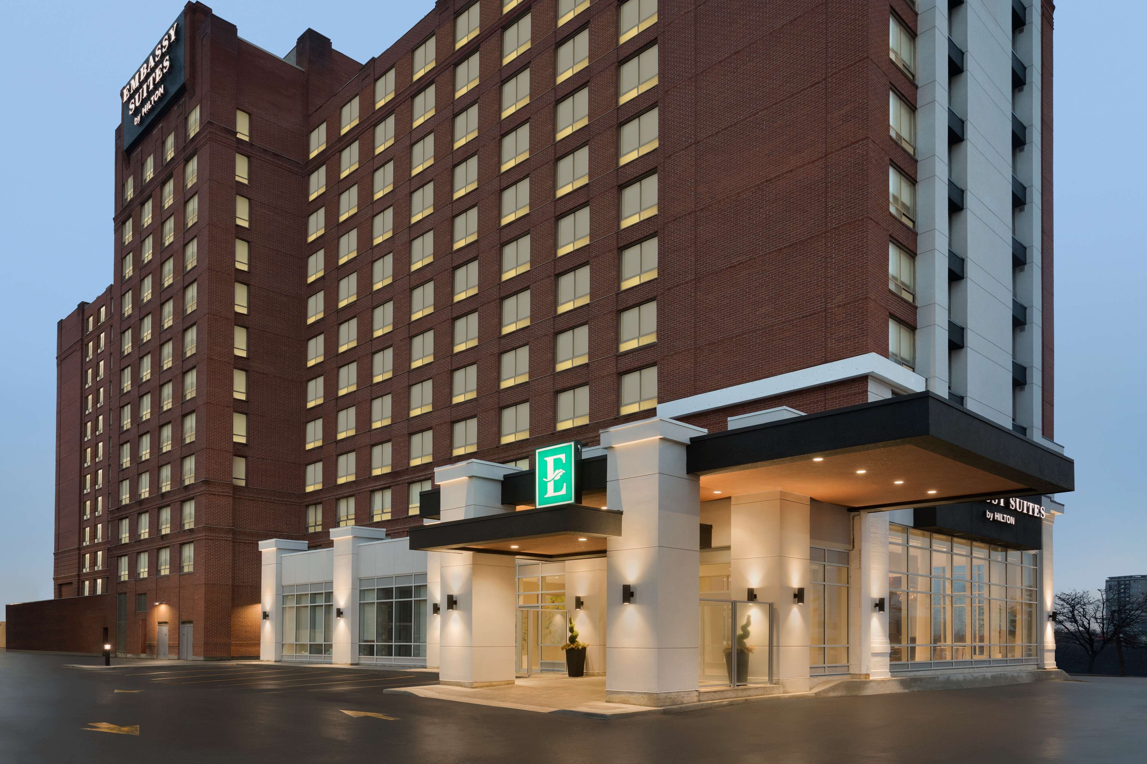Embassy Suites by Hilton Toronto Airport image