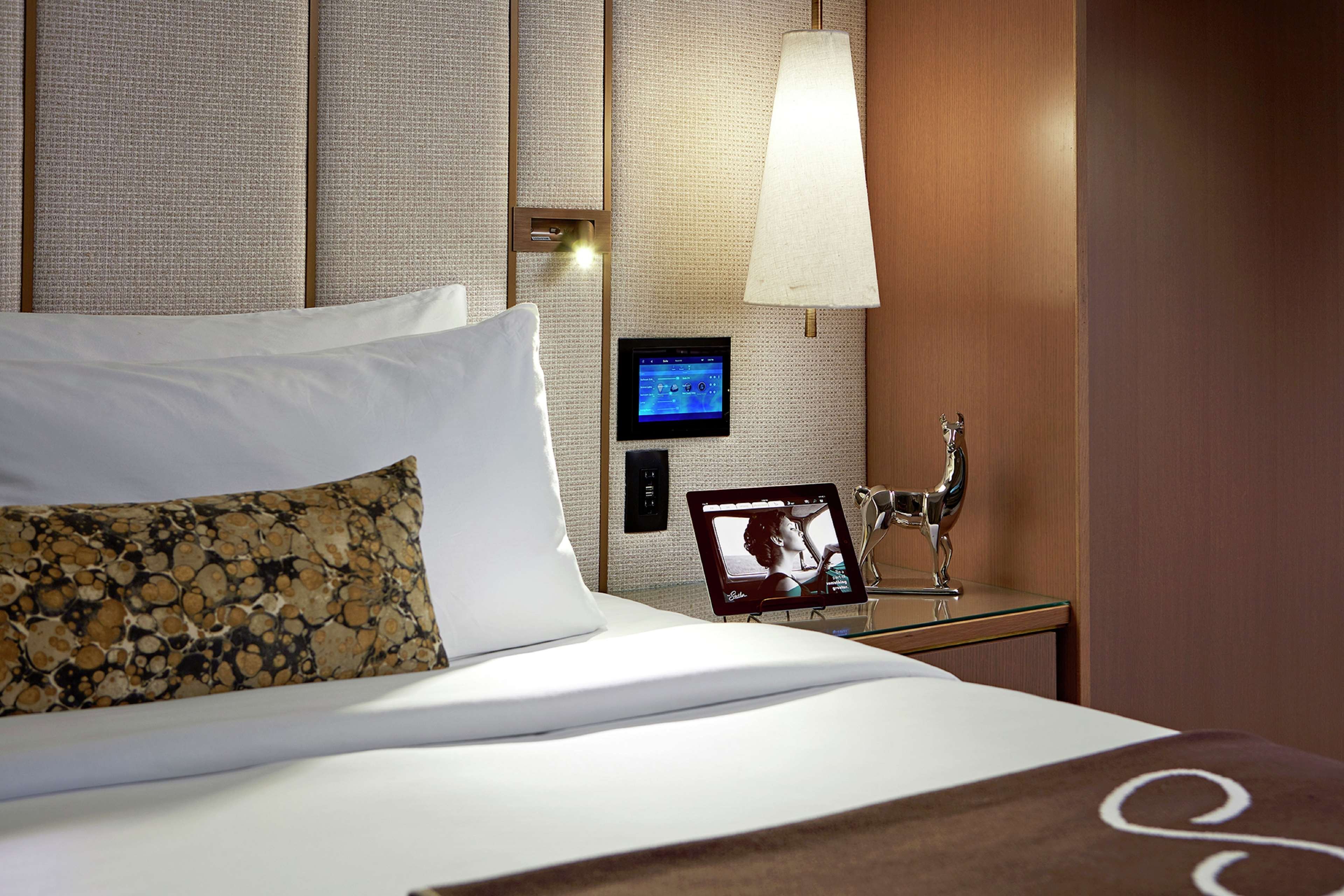 The Statler Dallas, Curio Collection by Hilton by null