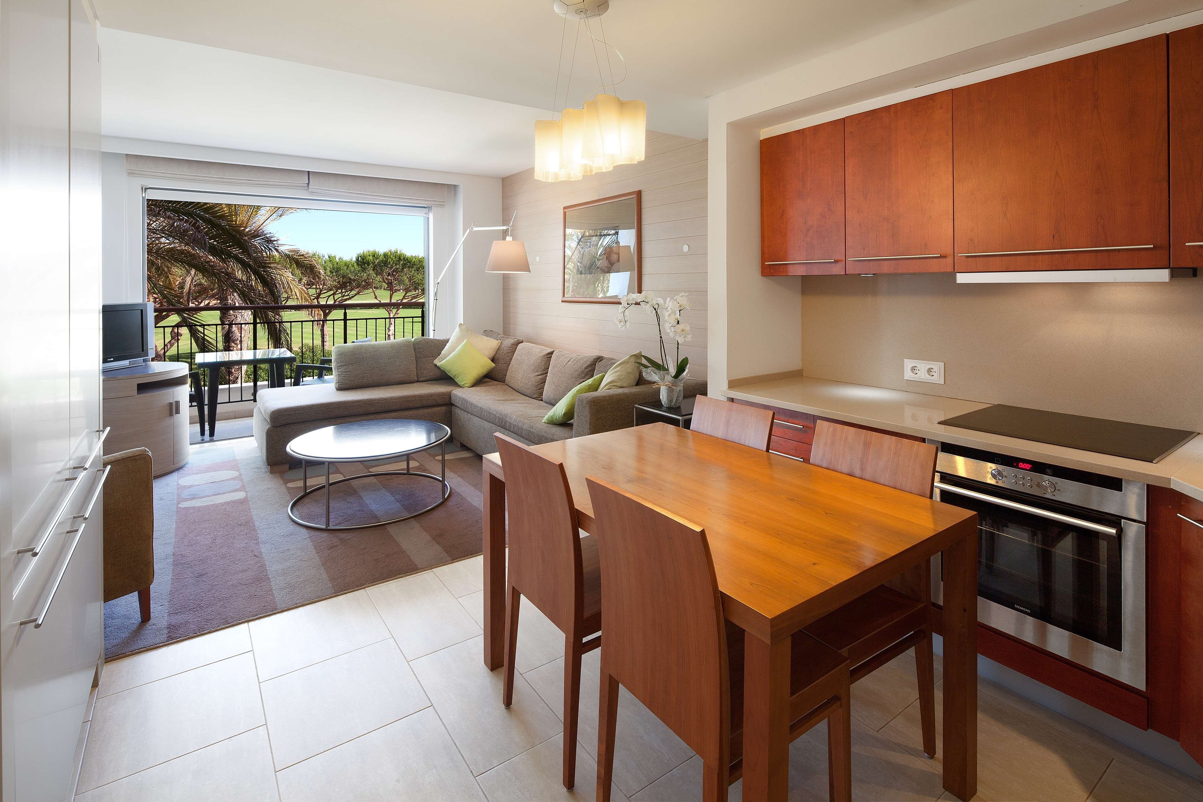 Hilton Vilamoura As Cascatas Golf Resort & Spa by null