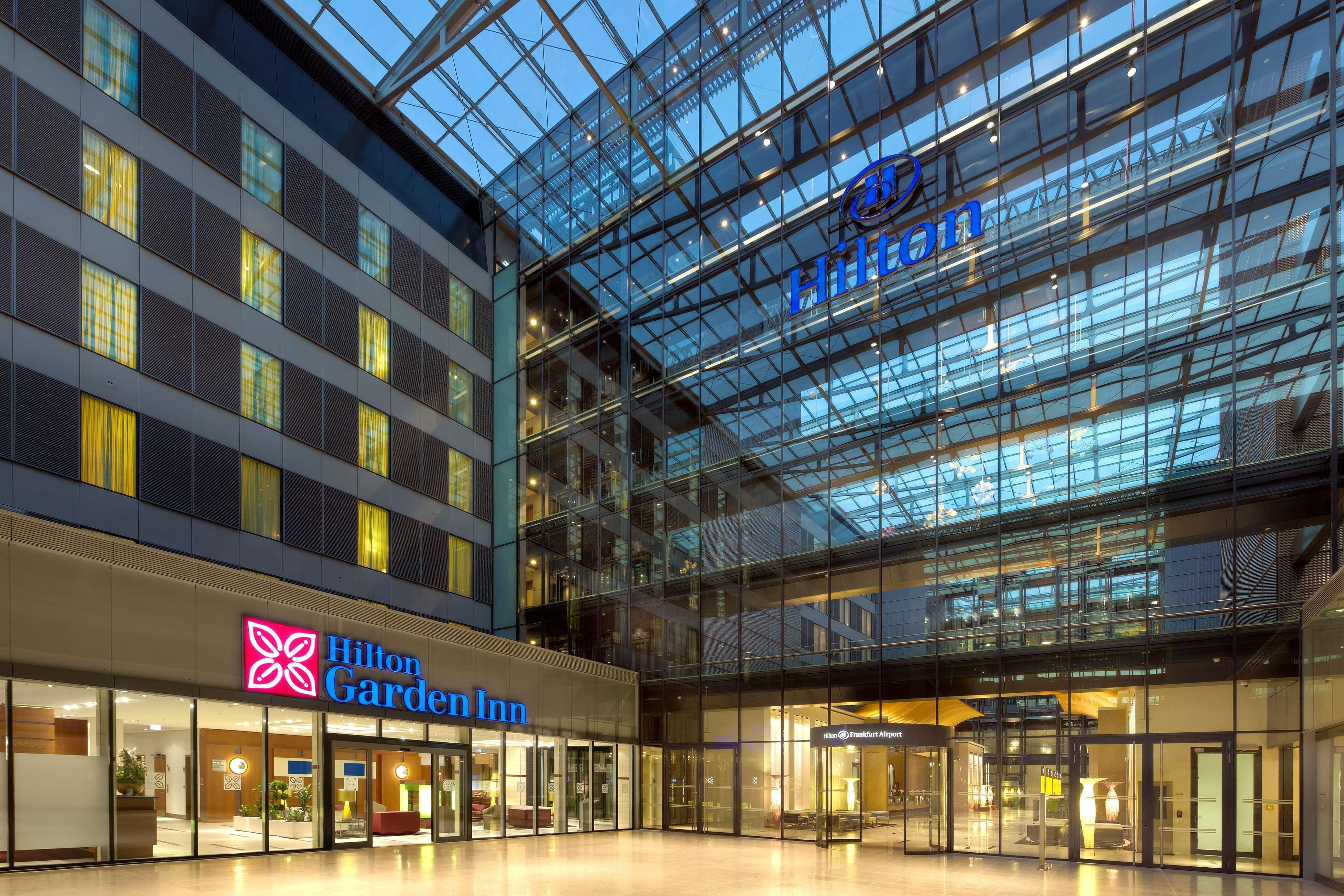 Hilton Frankfurt Airport by null