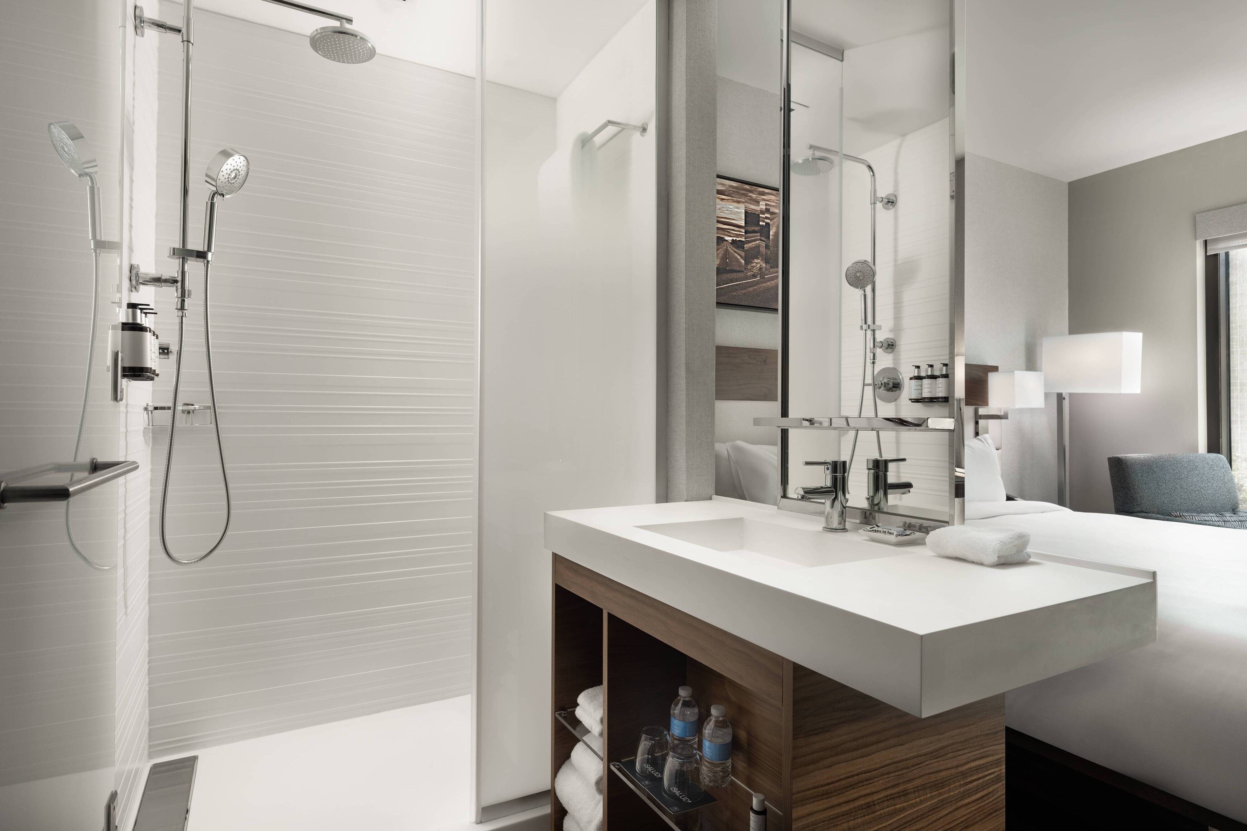 The Otis Hotel Austin, Autograph Collection by null