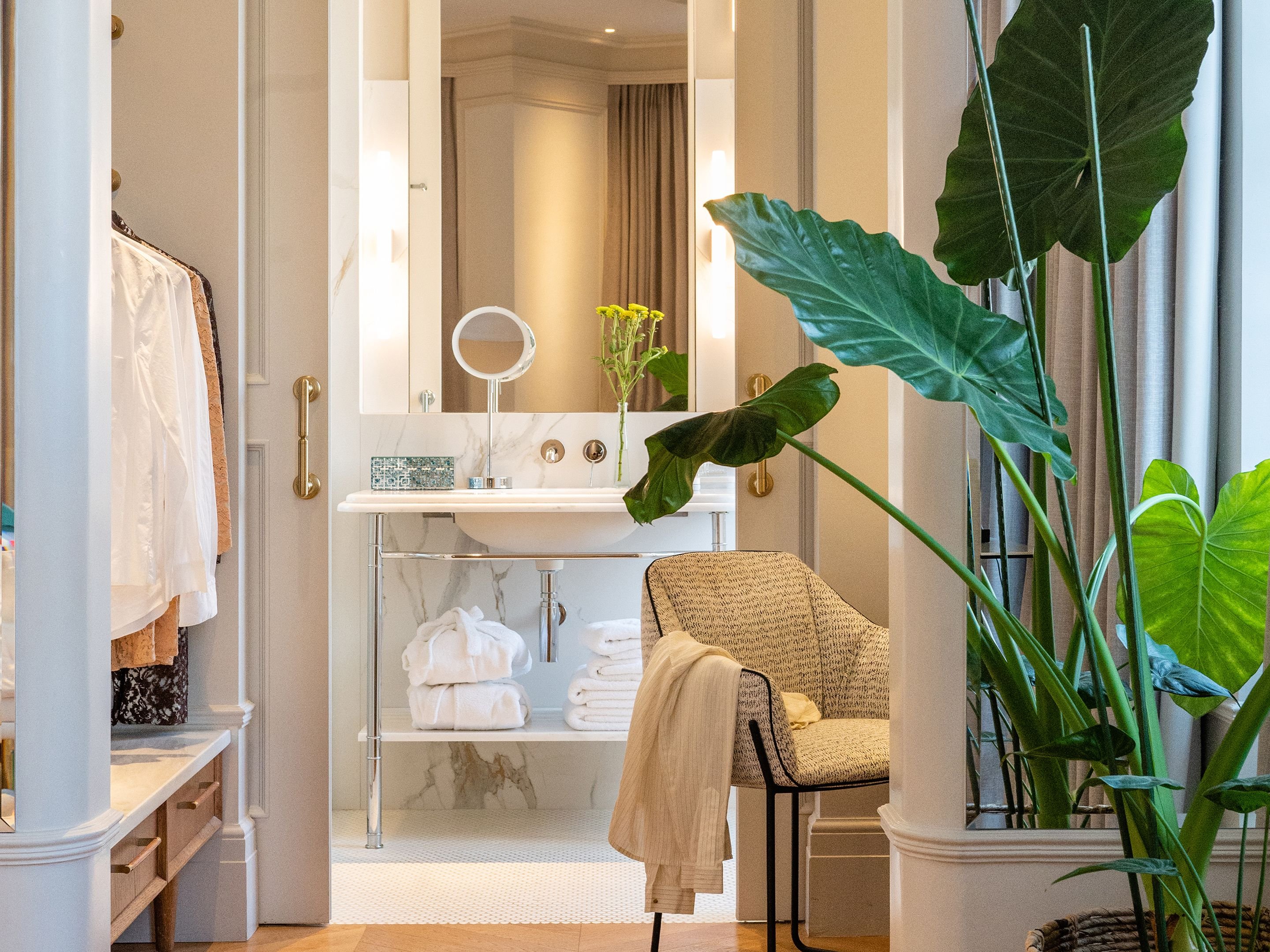 The Dolli at Acropolis, A Hotel to Live by null