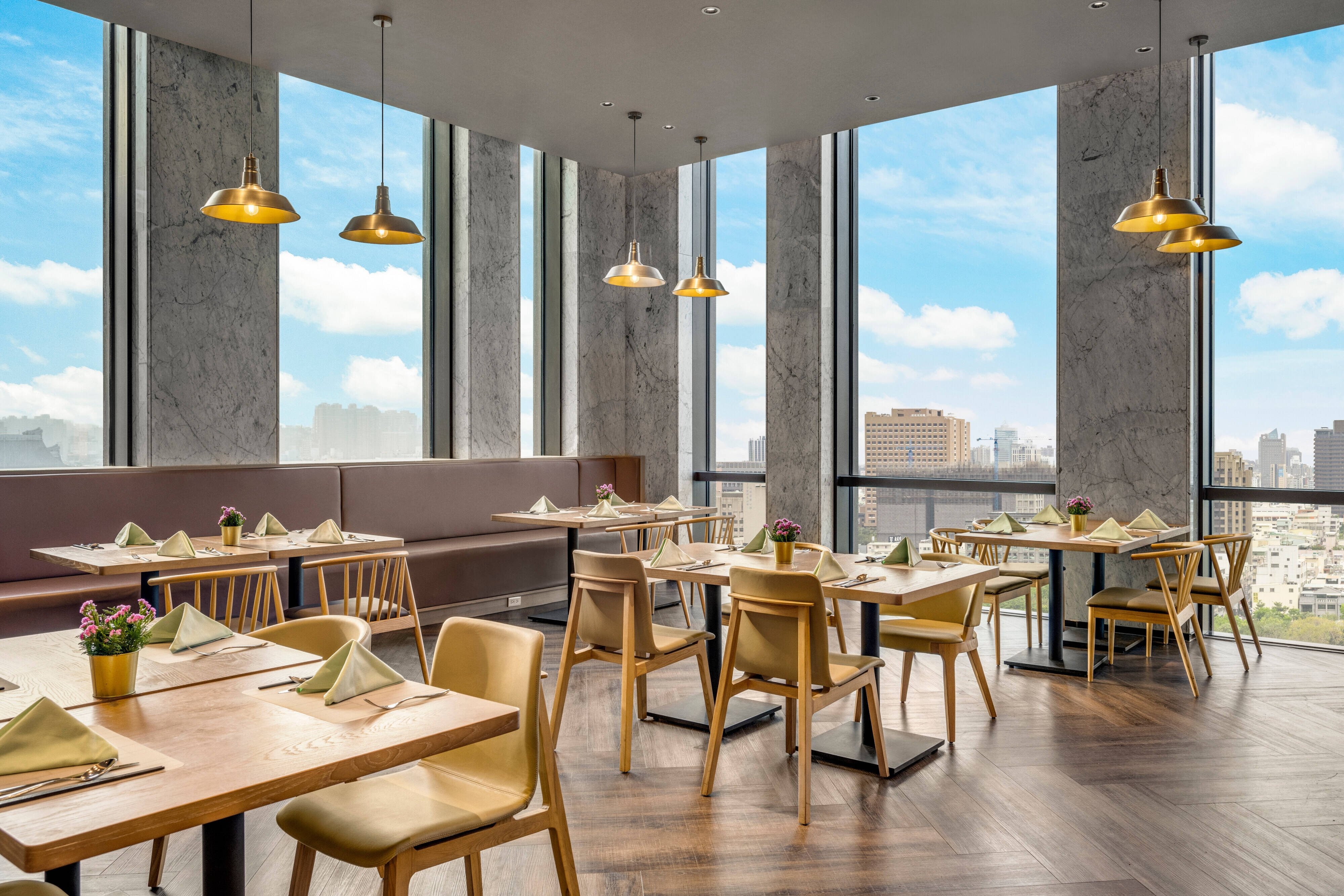 Kaohsiung Marriott Hotel by null