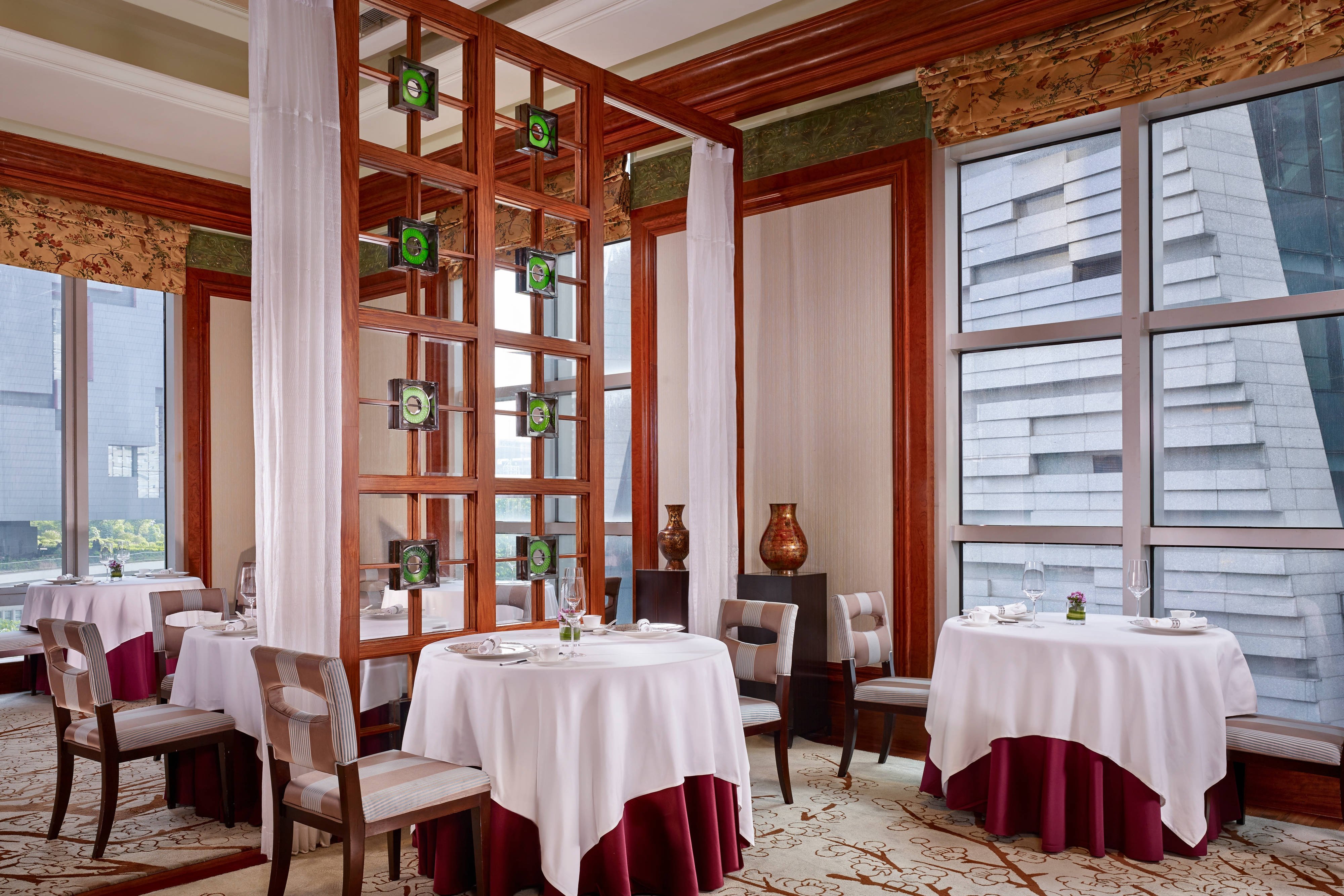 The Ritz Carlton Hotel Guangzhou by null