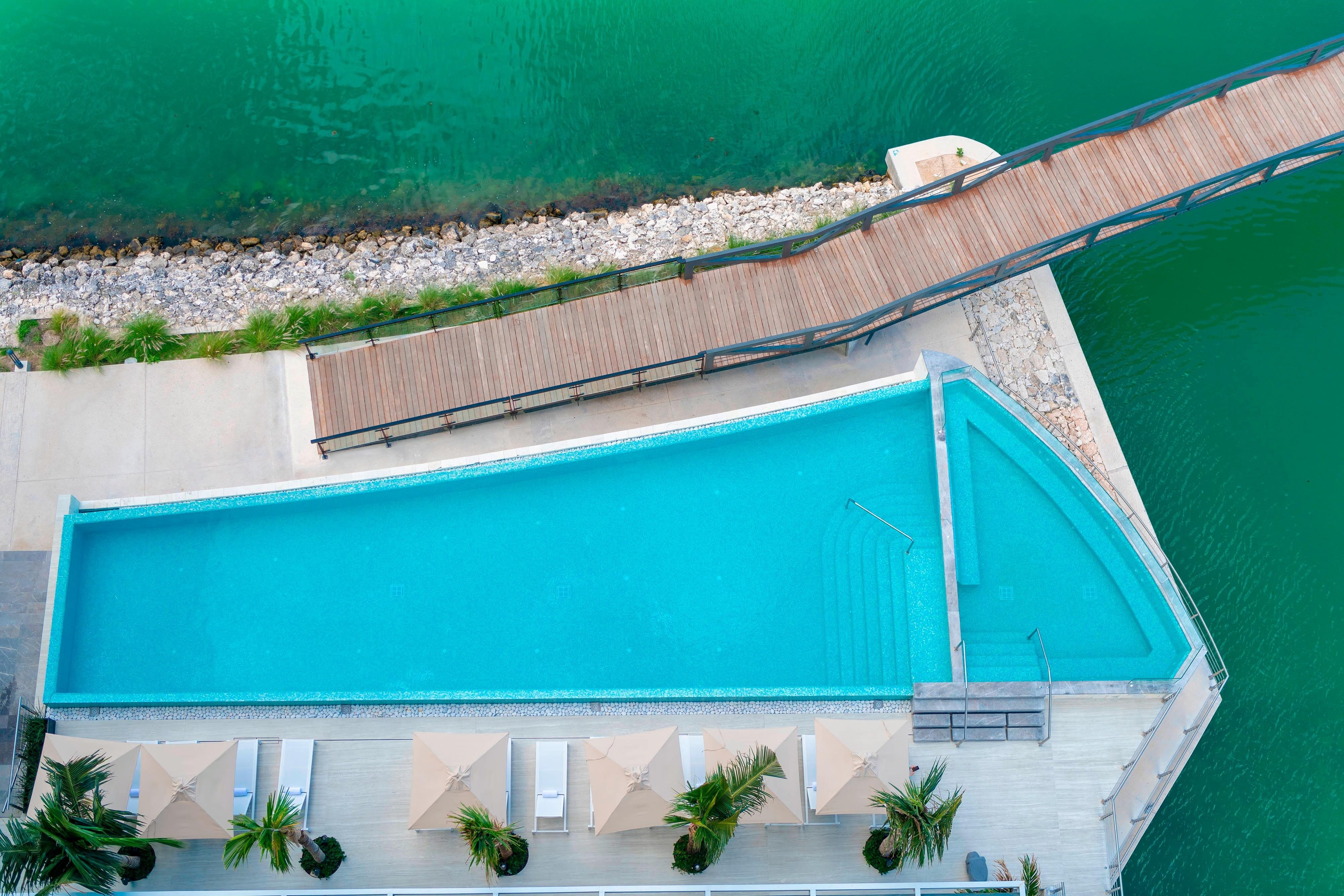 Renaissance Cancun Resort & Marina by null