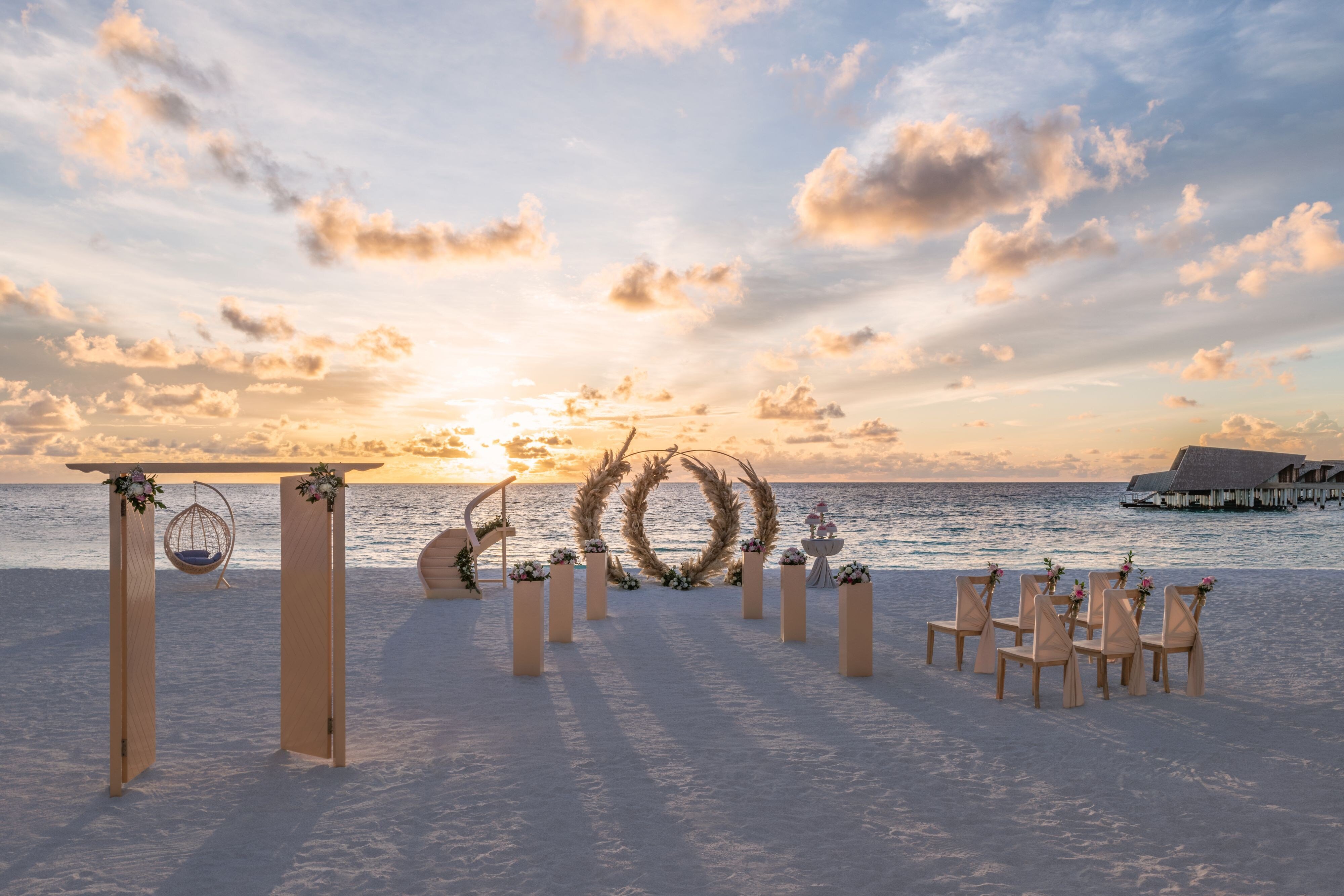 The St. Regis Maldives Vommuli Resort by null