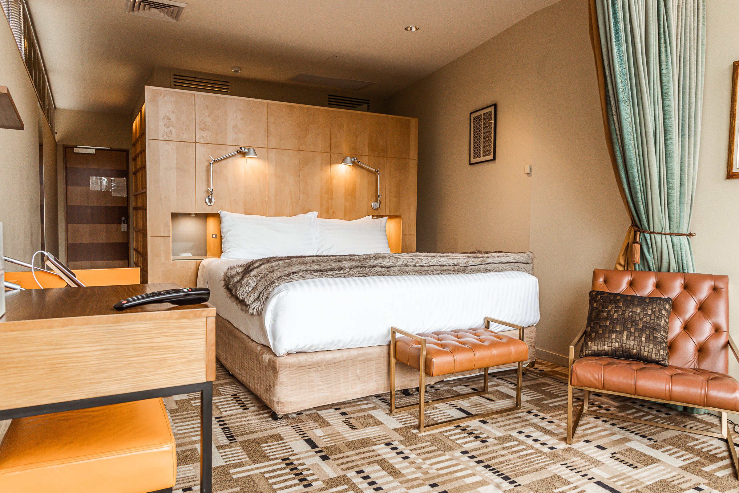 Islington Hotel by null