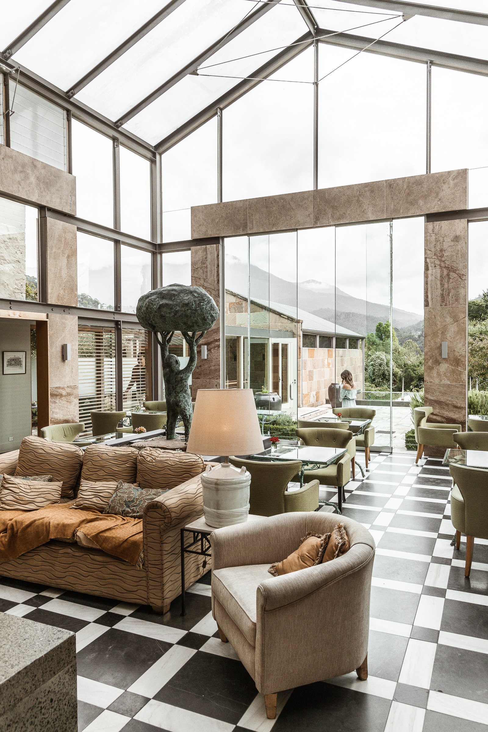 Islington Hotel by null