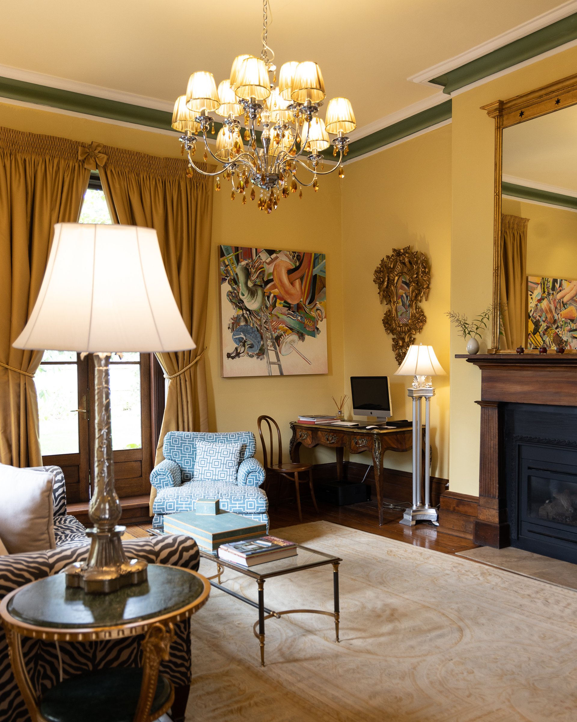 Islington Hotel by null