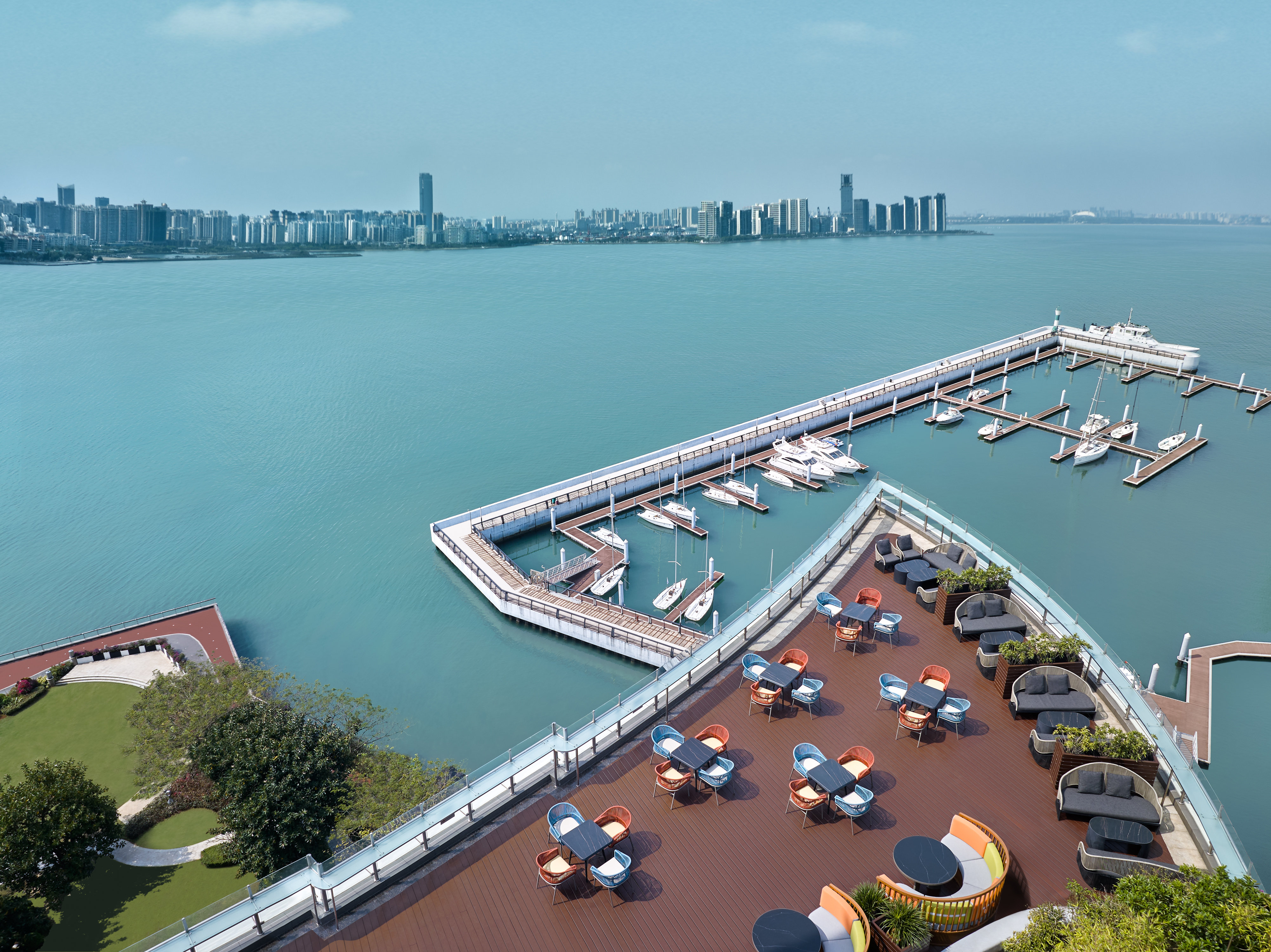 Hualuxe Hotels & Resorts Haikou Seaview by null