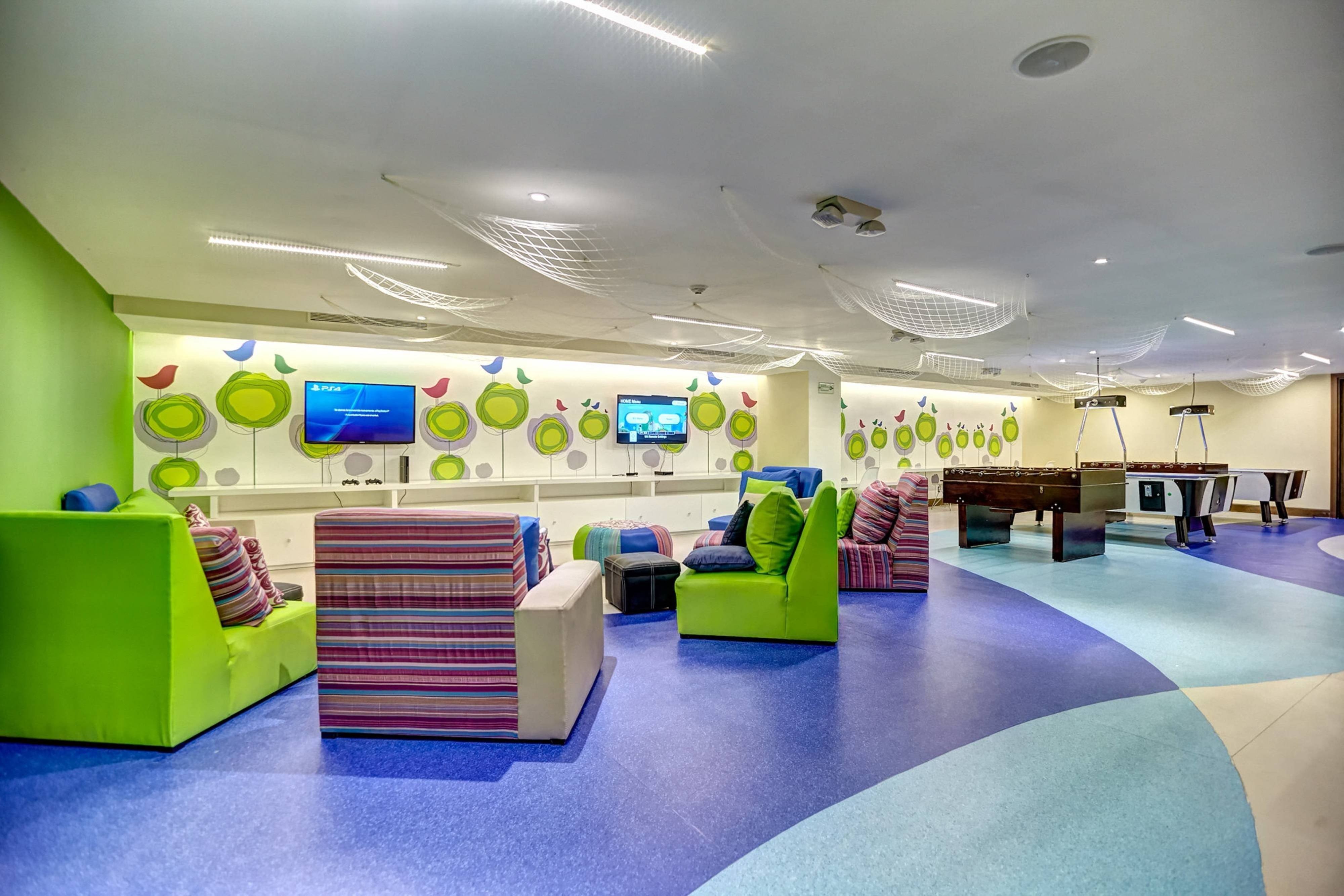 Royalton Riviera Cancun, An Autograph Collection All-Inclusive Resort & Casino by null