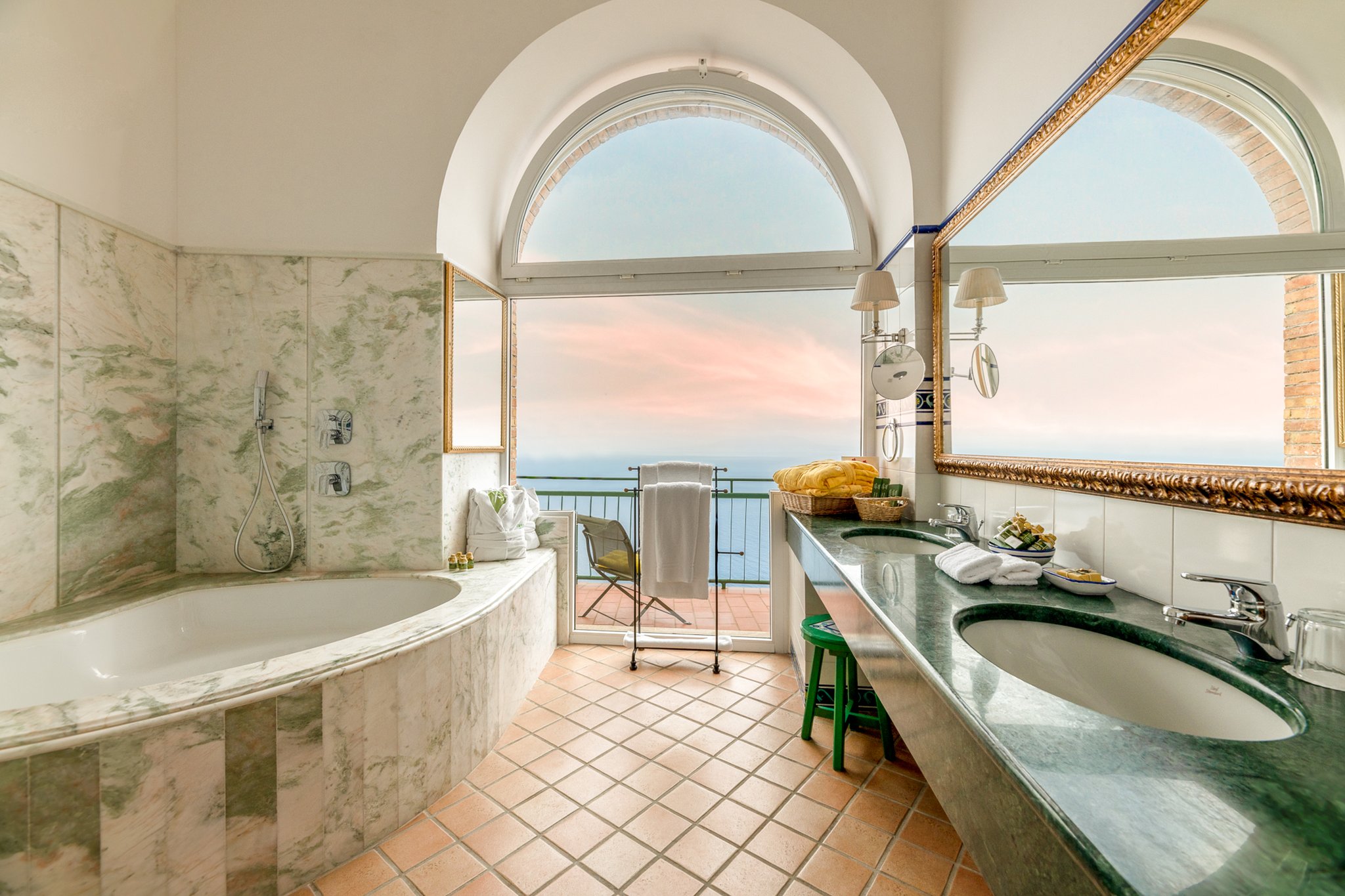 Hotel Caesar Augustus by null