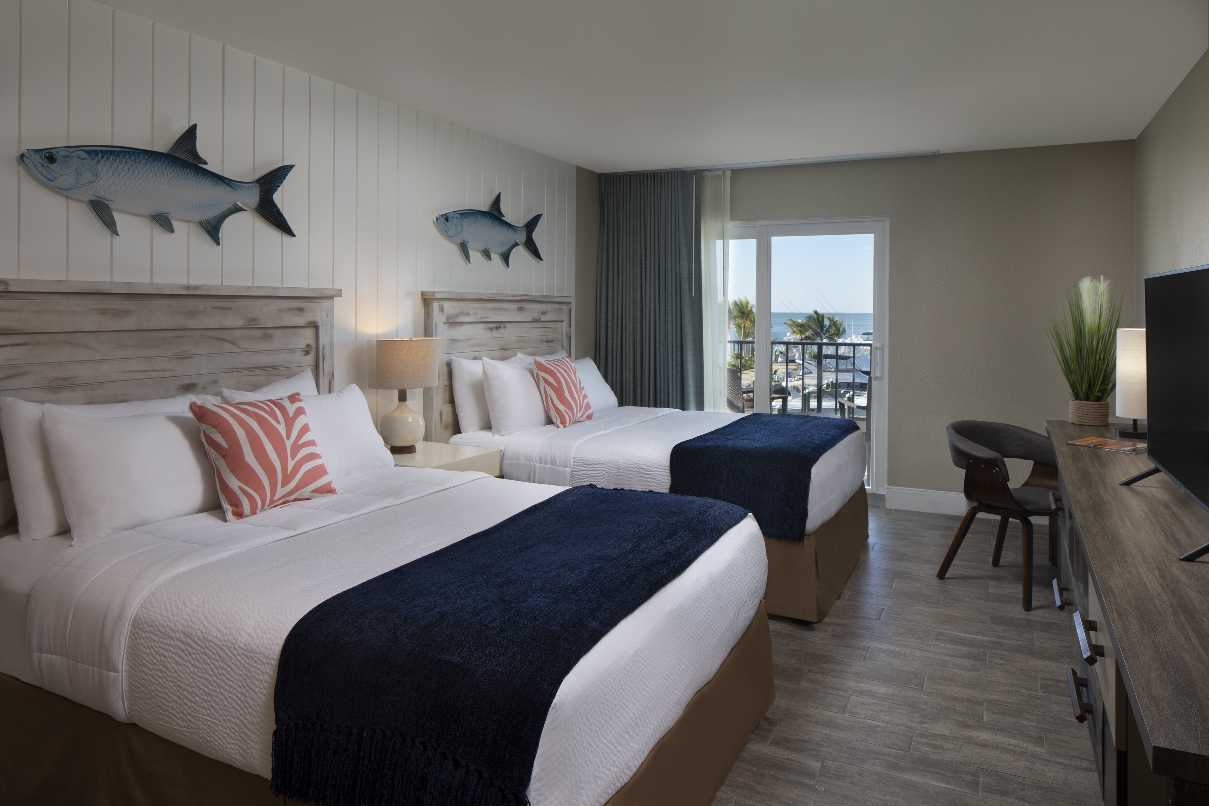 Postcard Inn Beach Resort and Marina by null