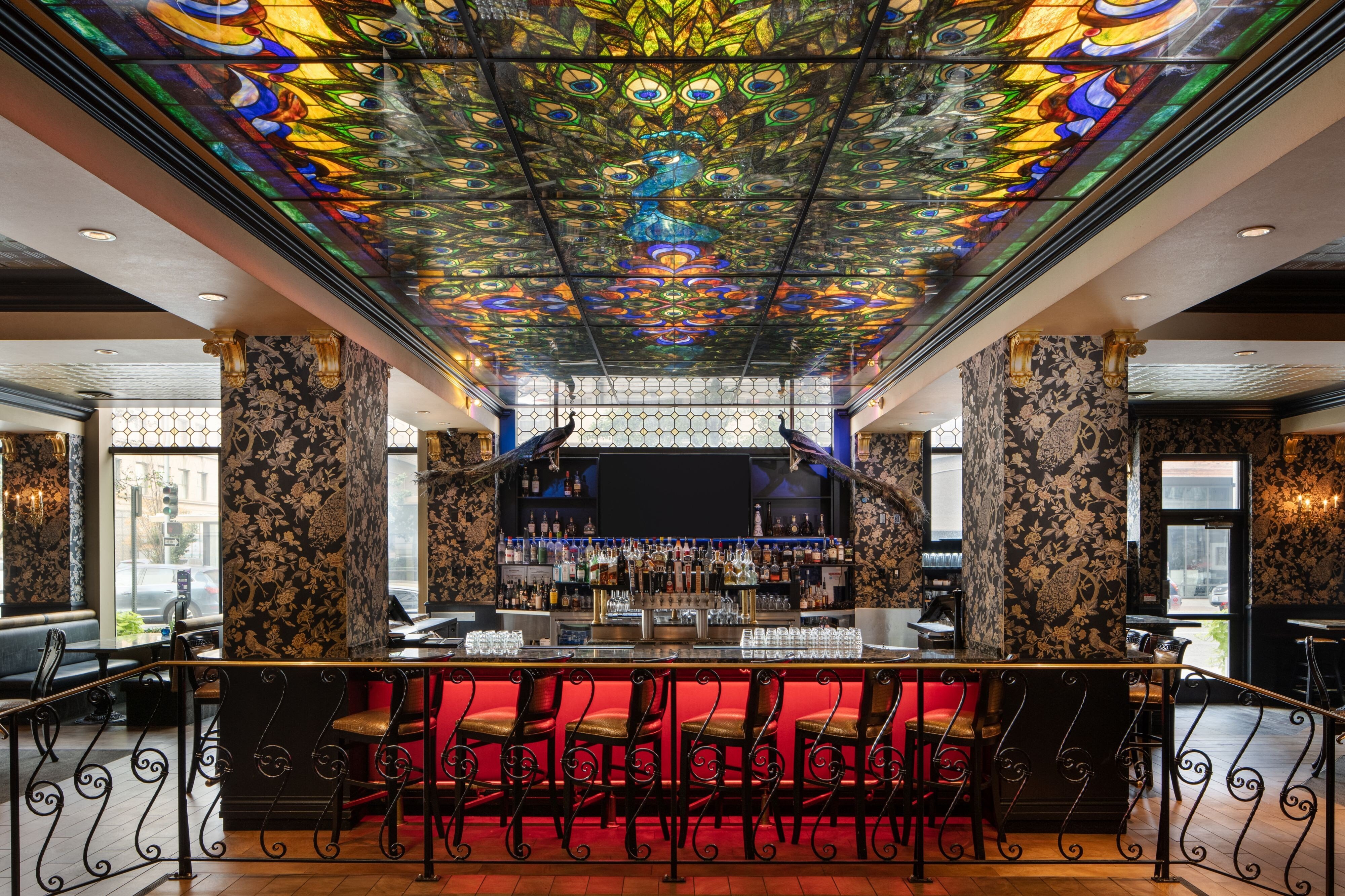 The Historic Davenport, Autograph Collection by null