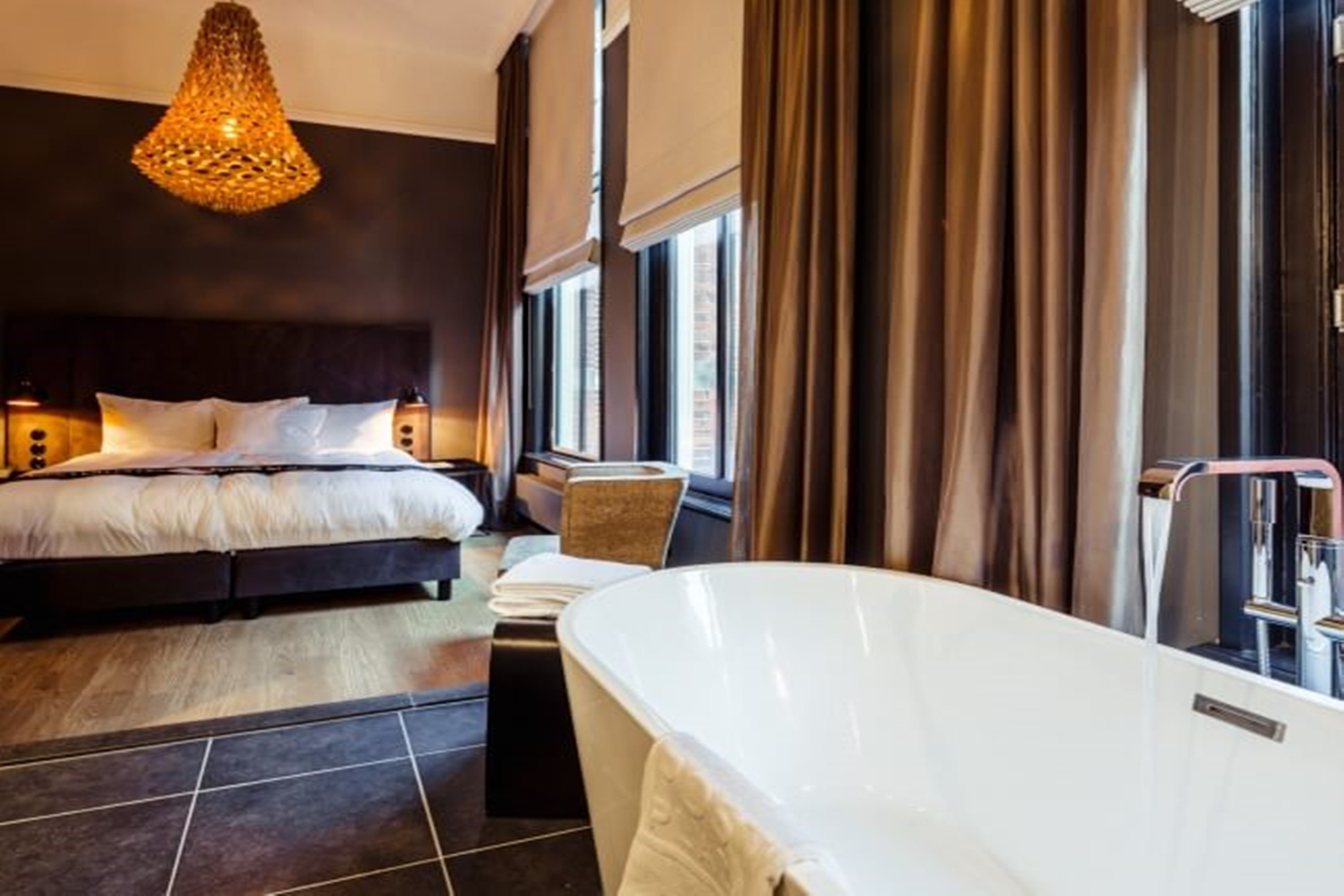 Post-Plaza Hotel & Grand Café by null