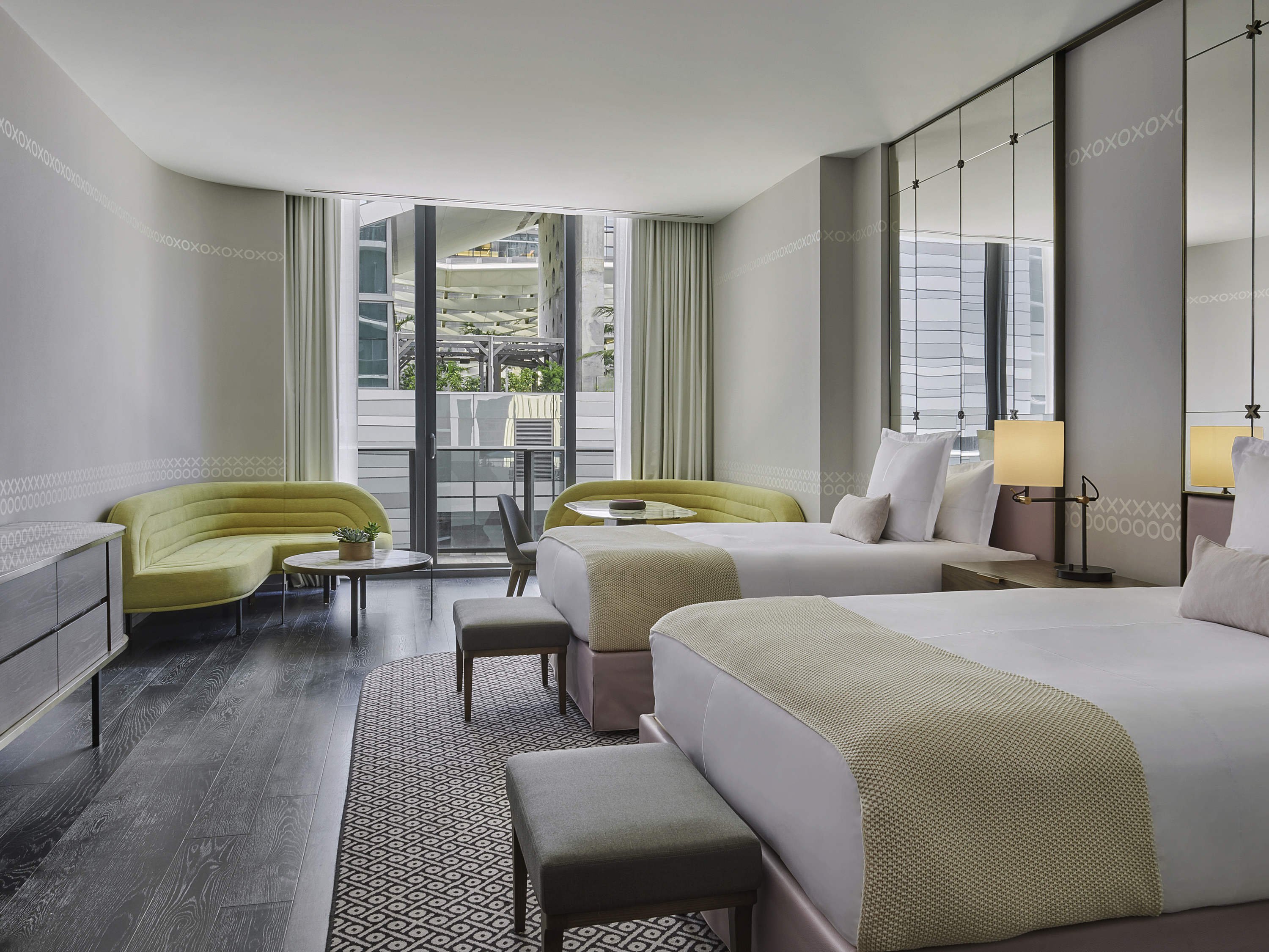 SLS LUX Brickell by null