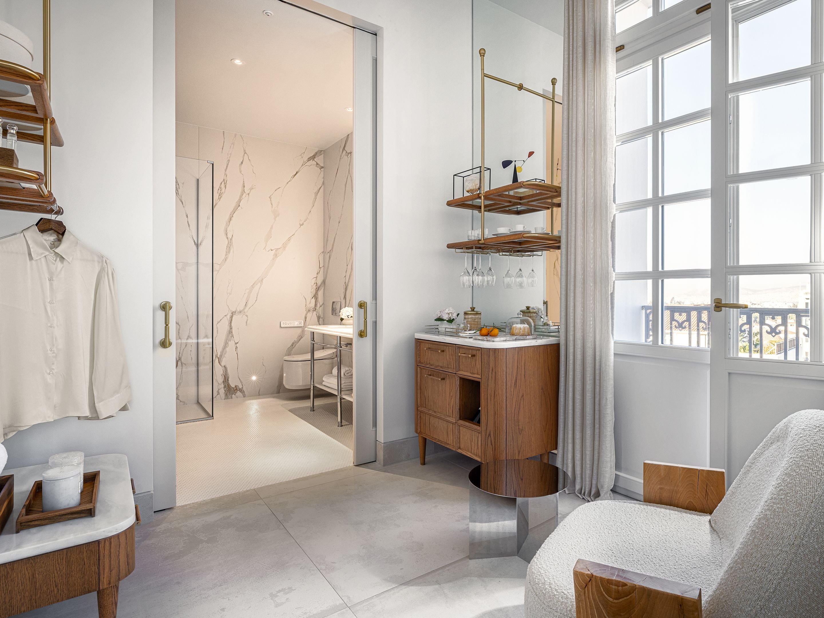 The Dolli at Acropolis, A Hotel to Live by null