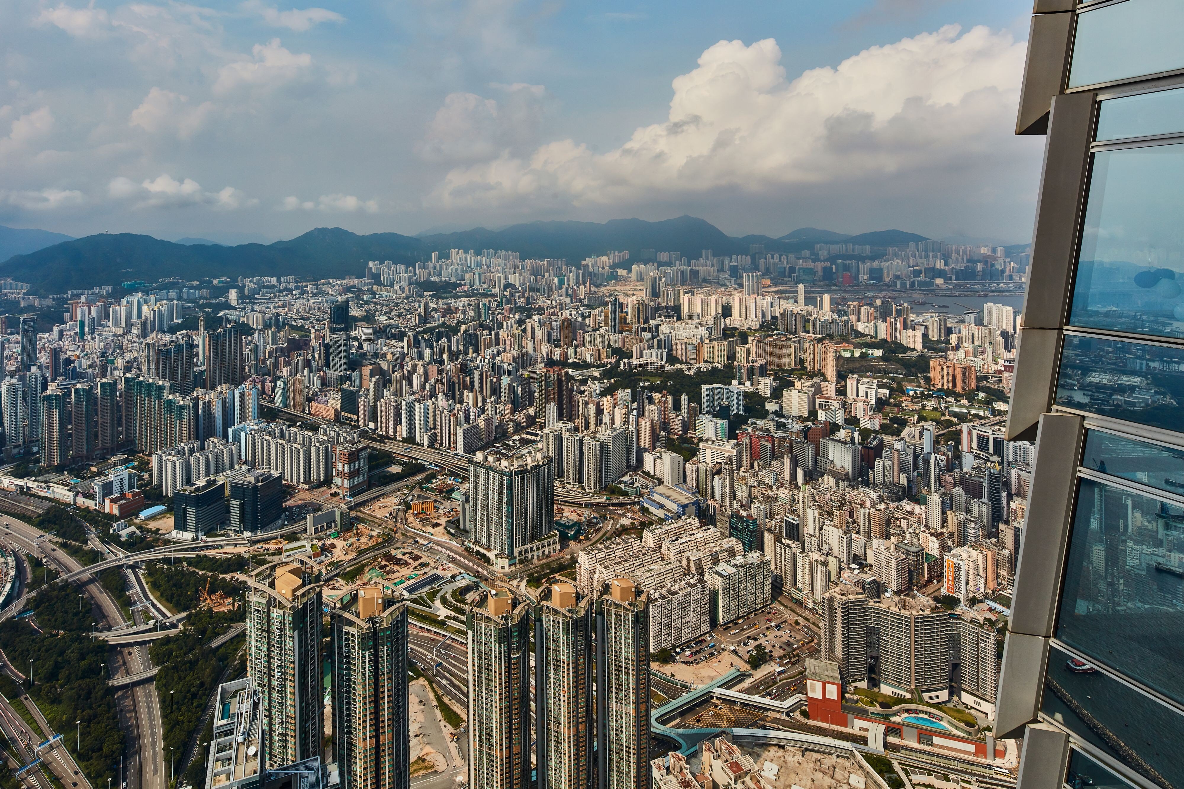 The Ritz-Carlton, Hong Kong by null