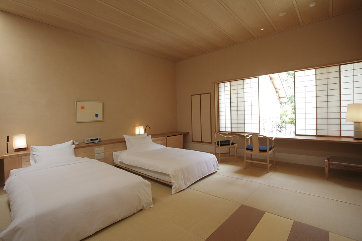 Asaba Ryokan by null