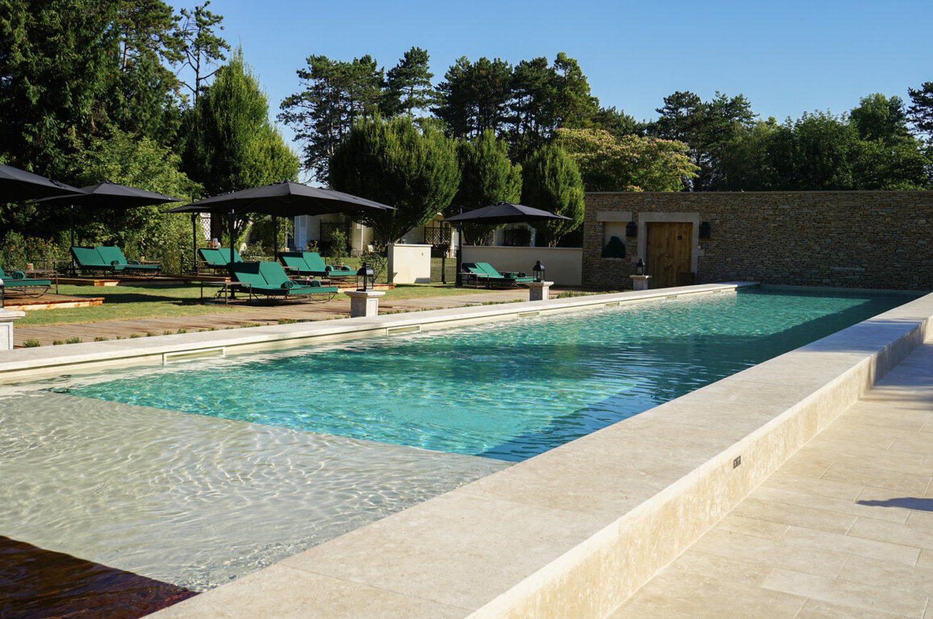 Hostellerie de Levernois by null