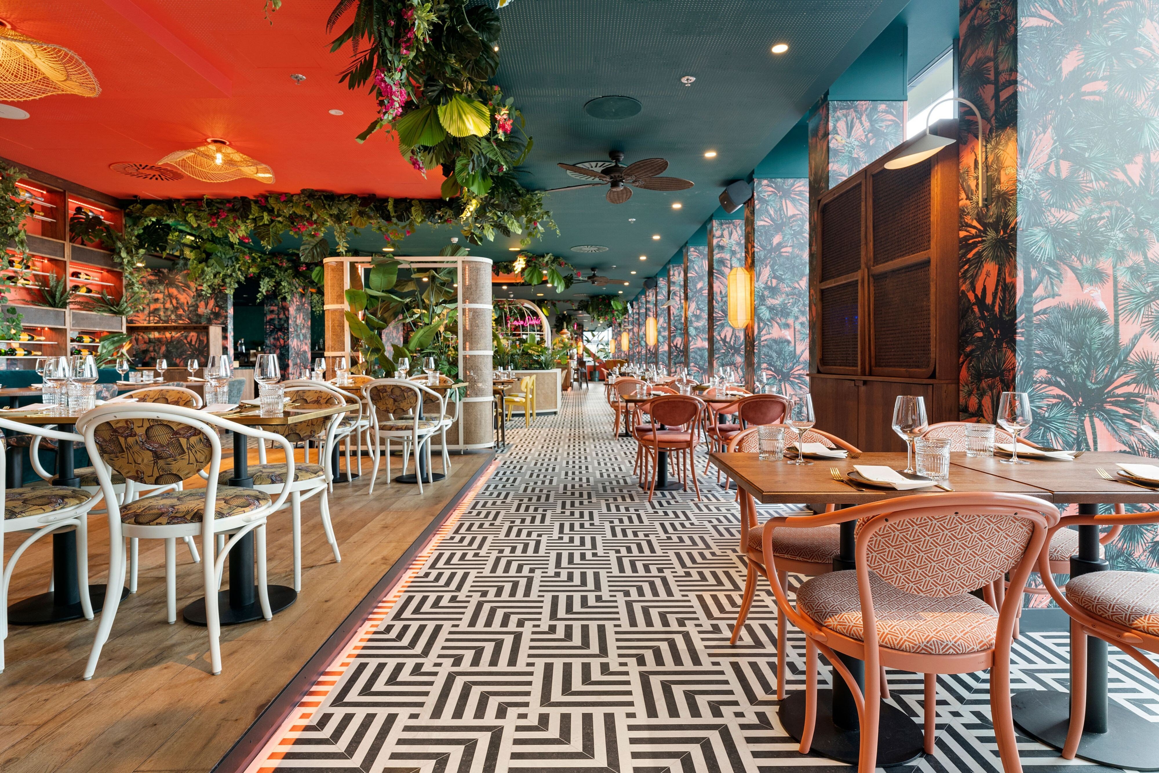 Corendon Amsterdam New-West, a Tribute Portfolio Hotel by null