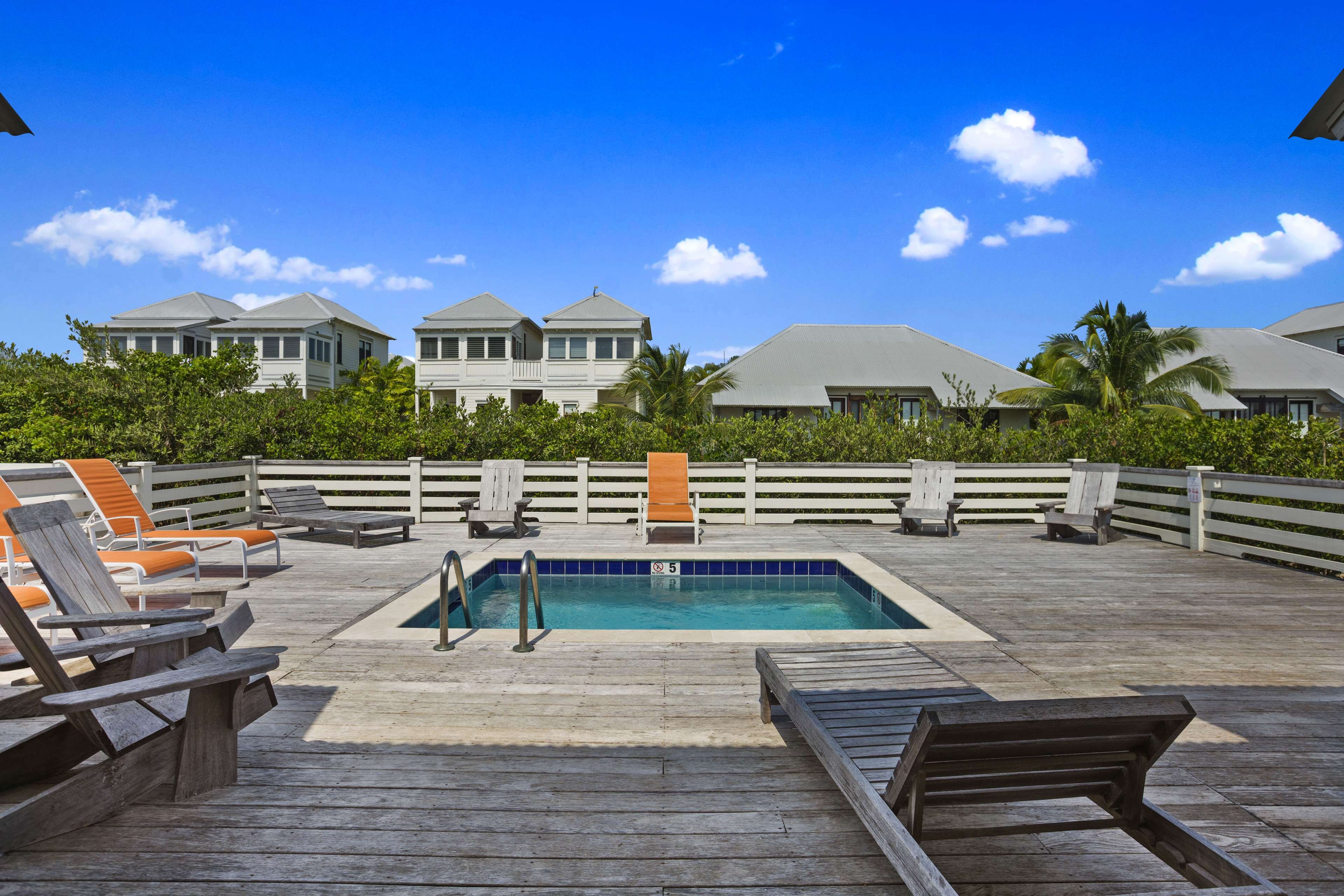 Mahogany Bay Resort & Beach Club, Curio Collection by Hilton by null