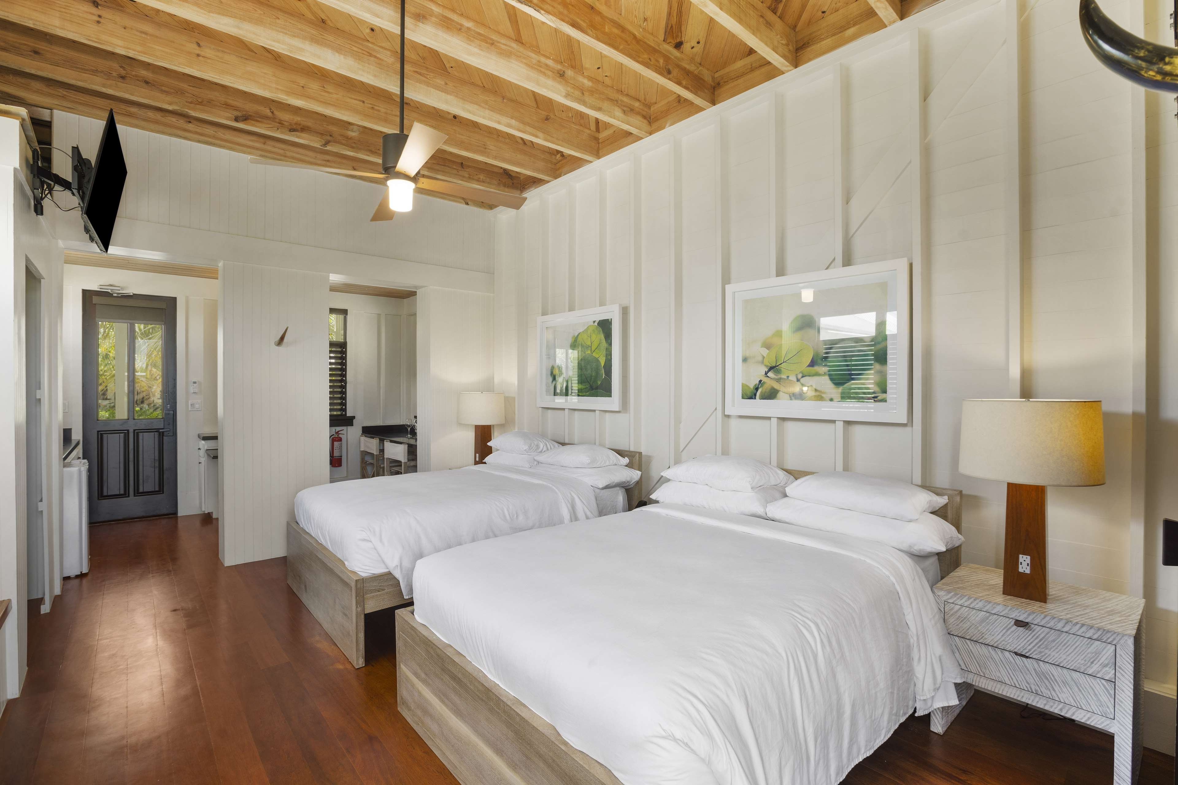 Mahogany Bay Resort & Beach Club, Curio Collection by Hilton by null