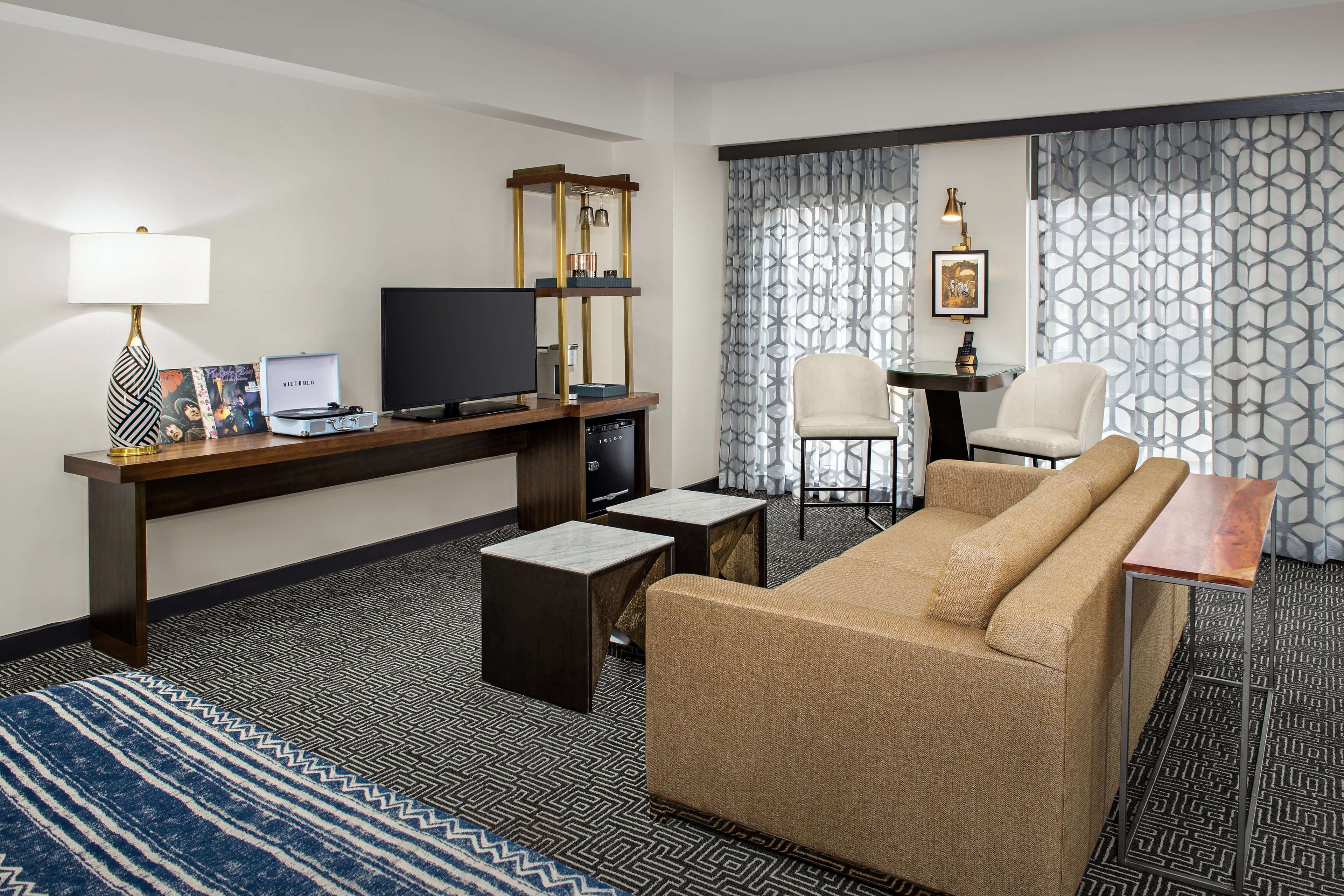 The Troubadour Hotel New Orleans, Tapestry Collection by Hilton by null