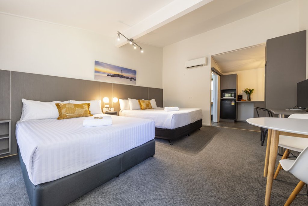 Fern Bay Motel photo 2
