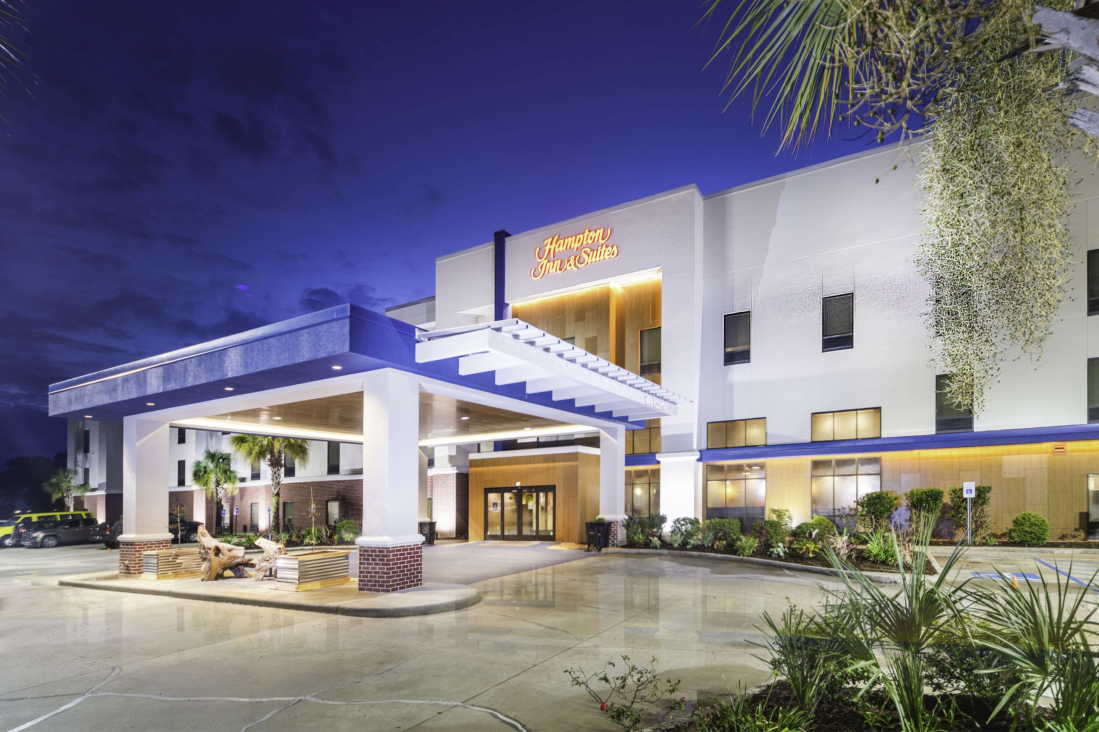 Hampton Inn & Suites New Iberia Avery Island image