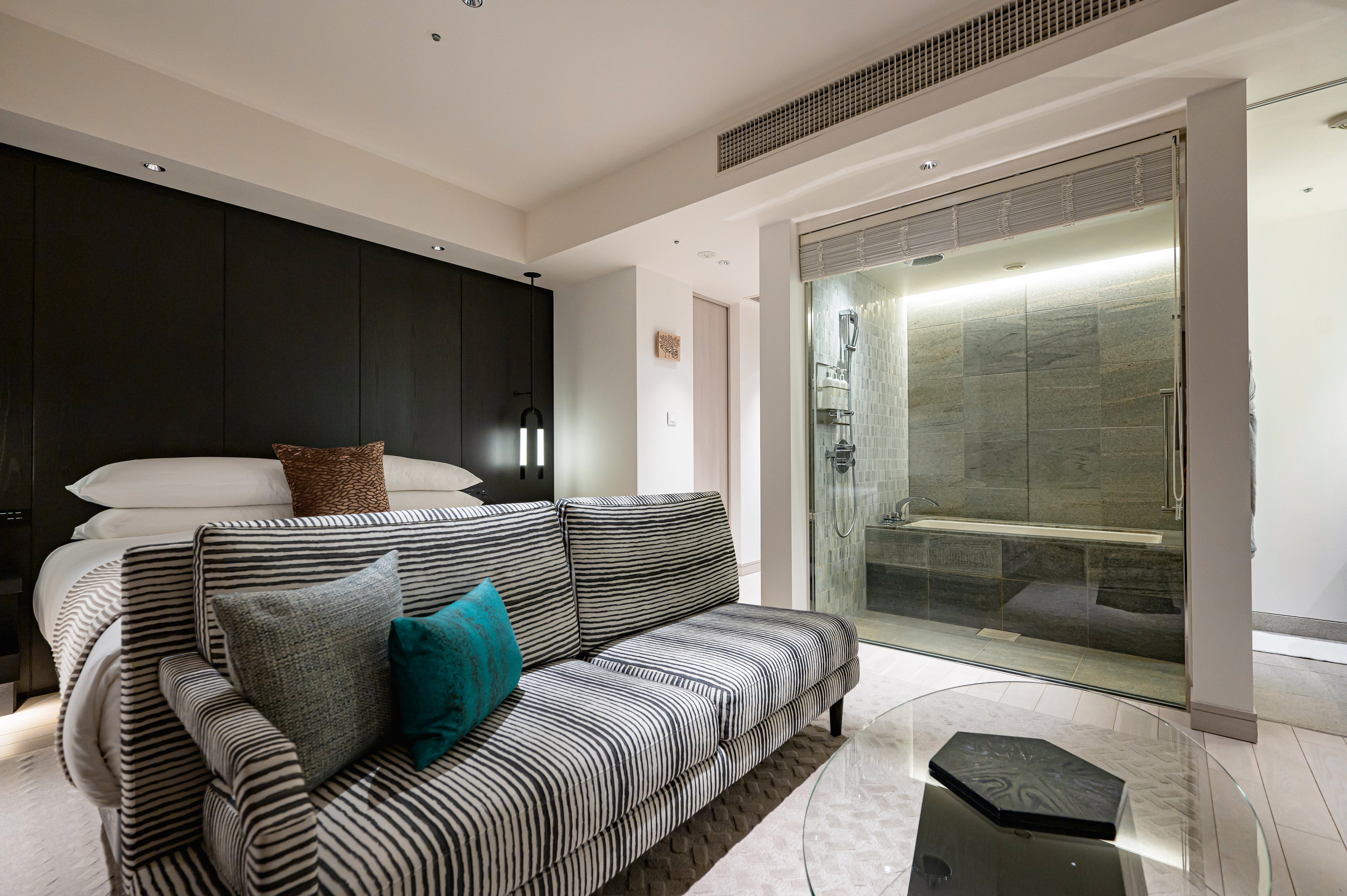 Kimpton Shinjuku Tokyo by null