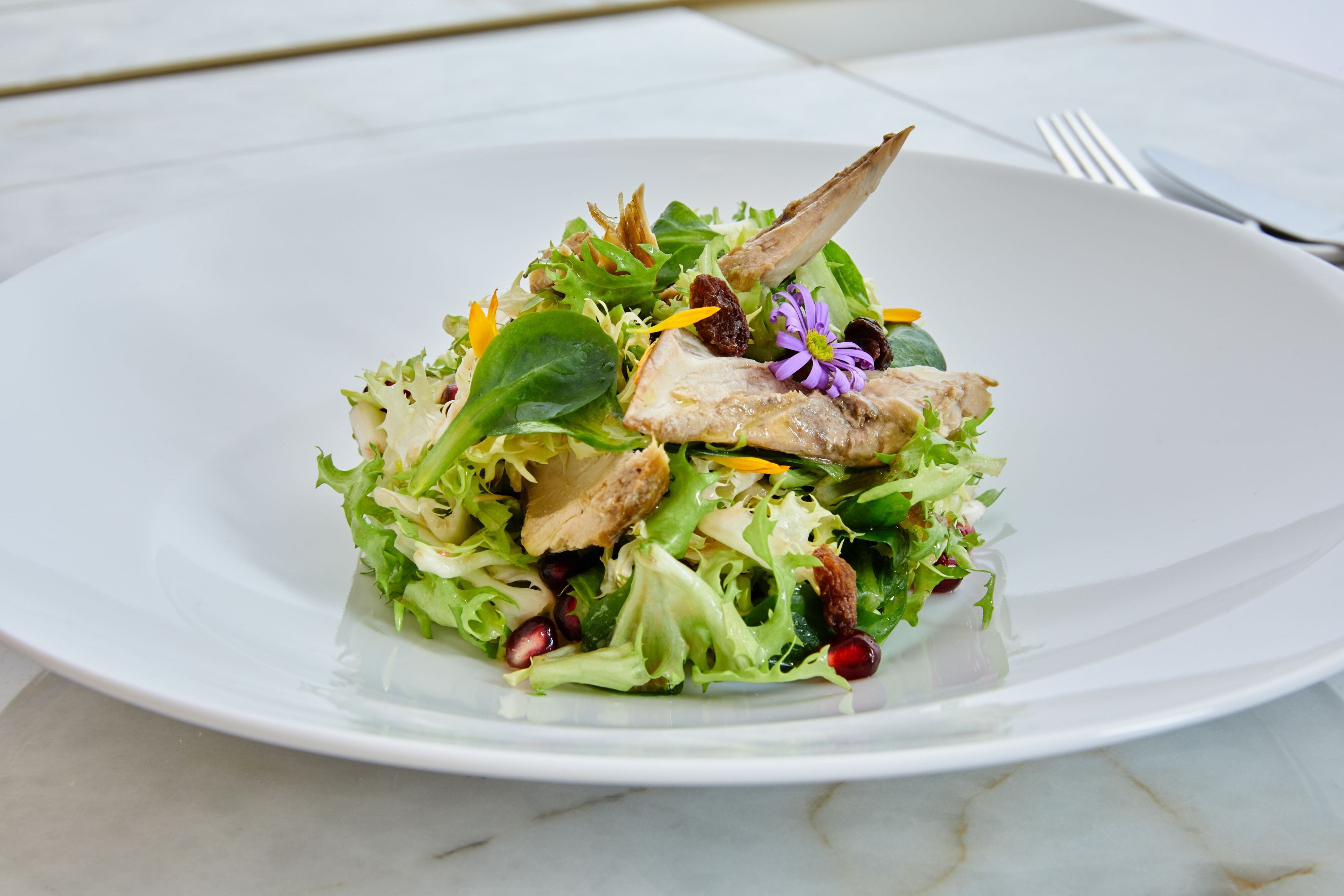 JW Marriott Hotel Madrid by null