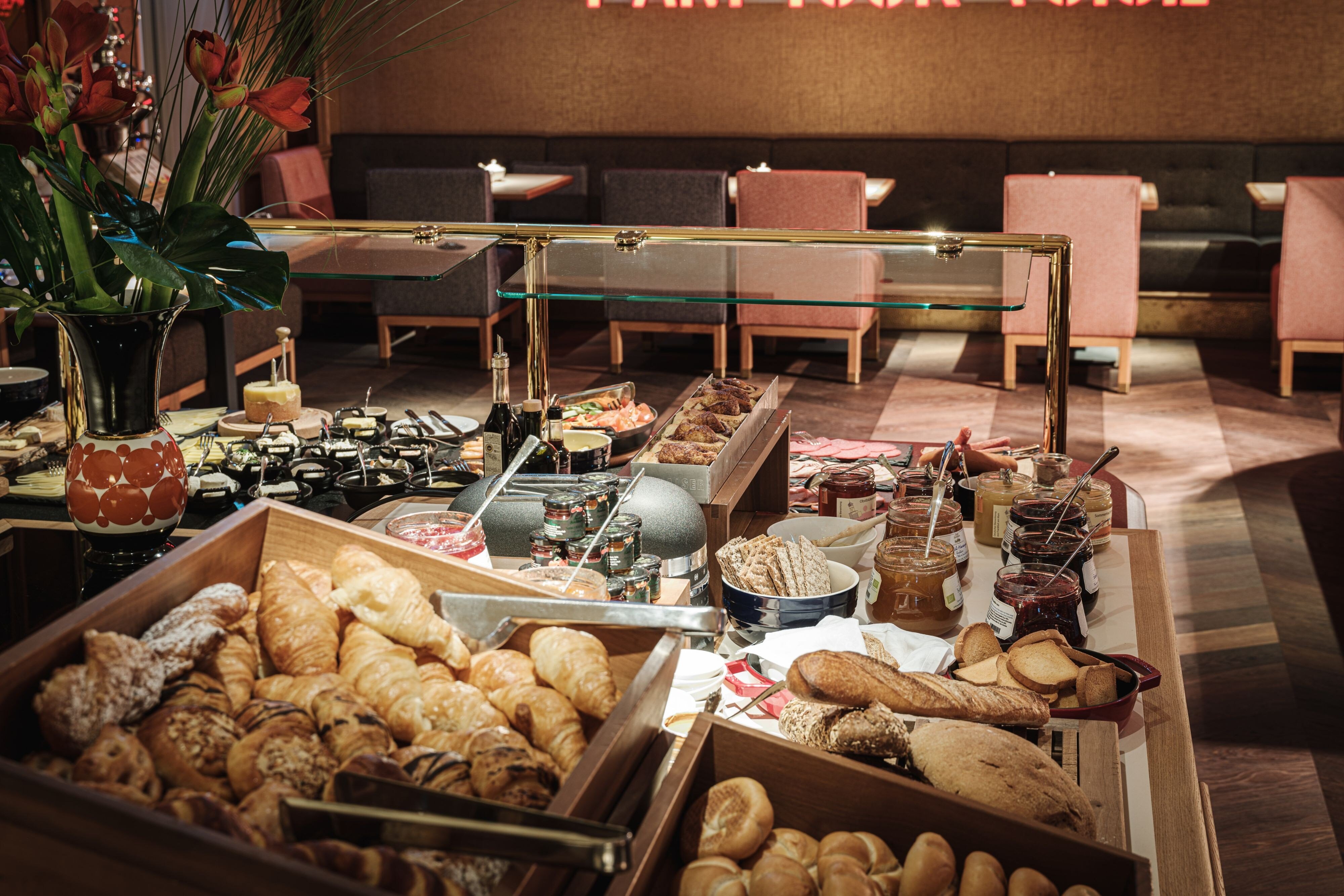 LUME Boutique Hotel, Autograph Collection by null