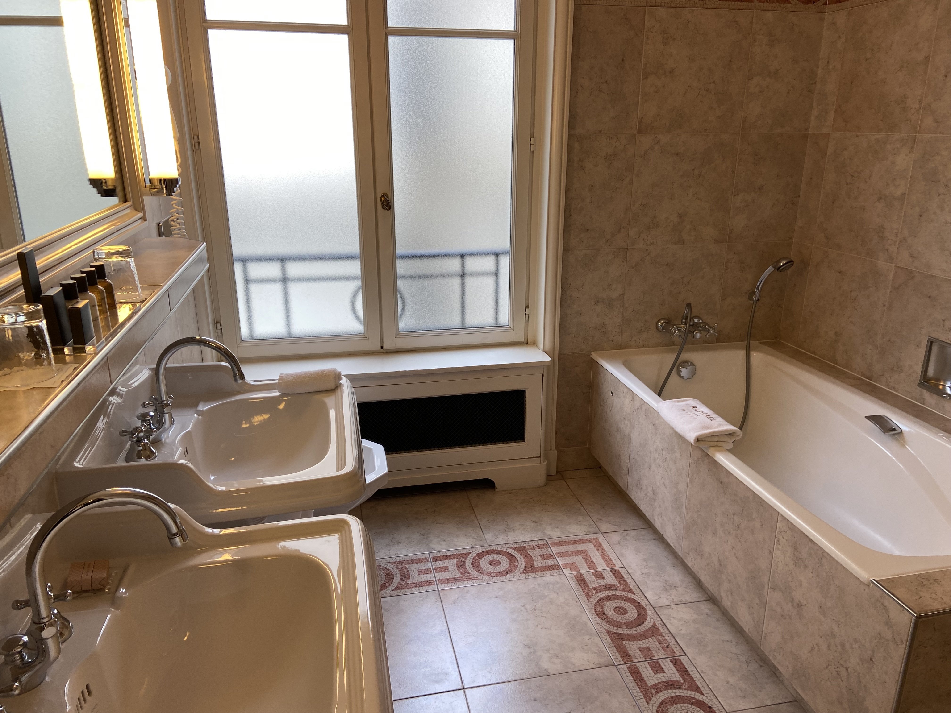 Hotel Raphaël by null