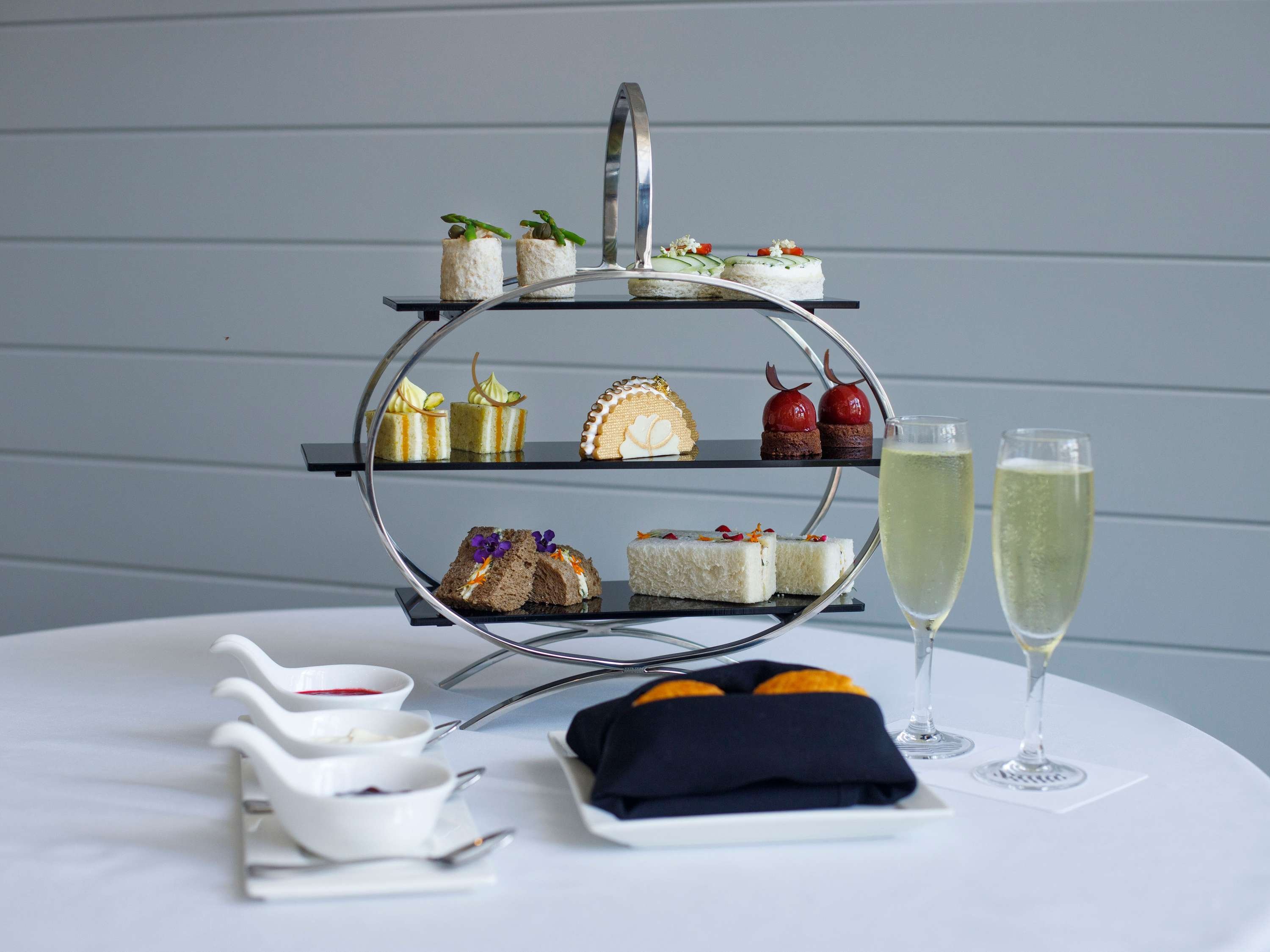 Pullman Cairns International by null