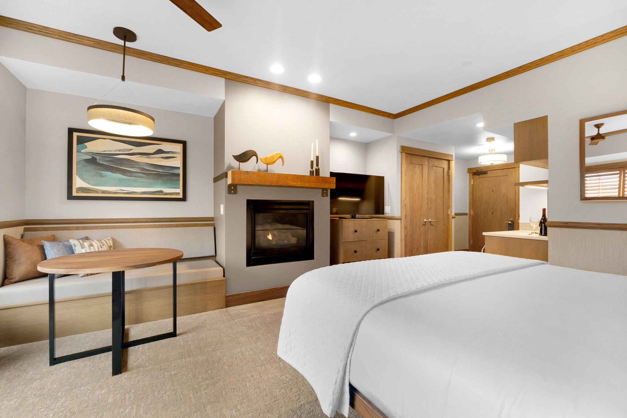 Stephanie Inn & Dining Room by null