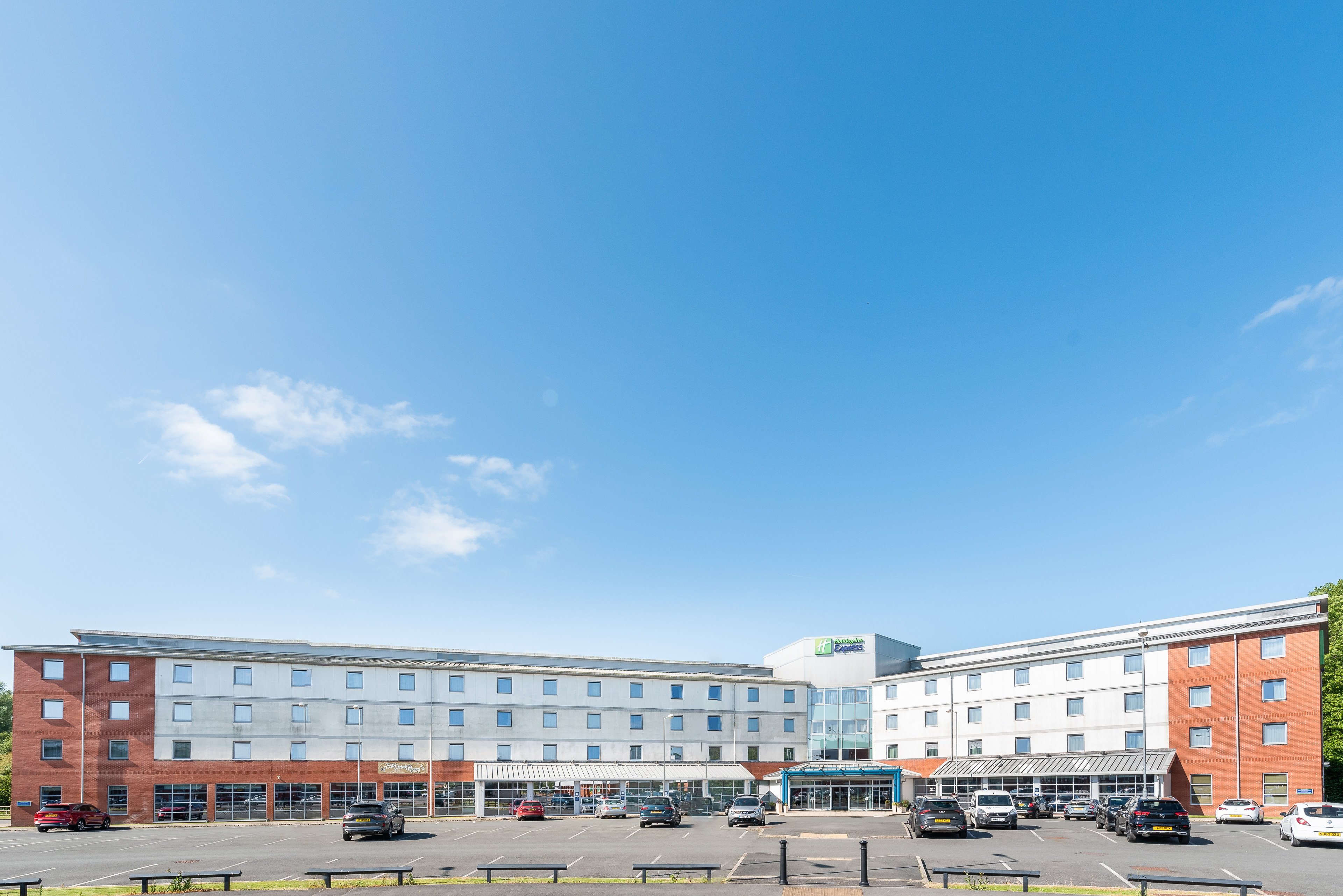 Holiday Inn Express - Leigh Sports Village image